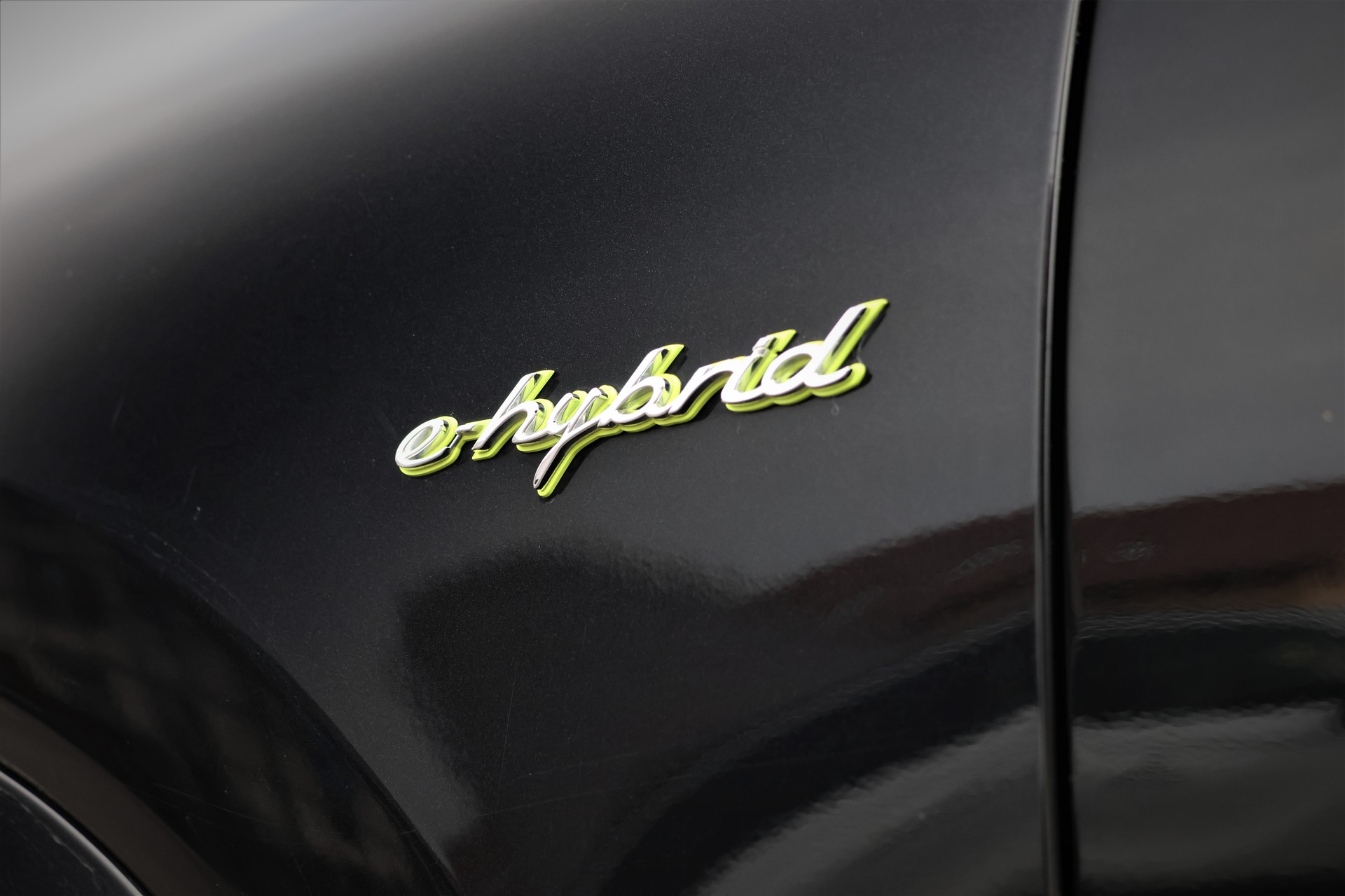 PORSCHE Cayenne E-Hybrid (CH)-image-6