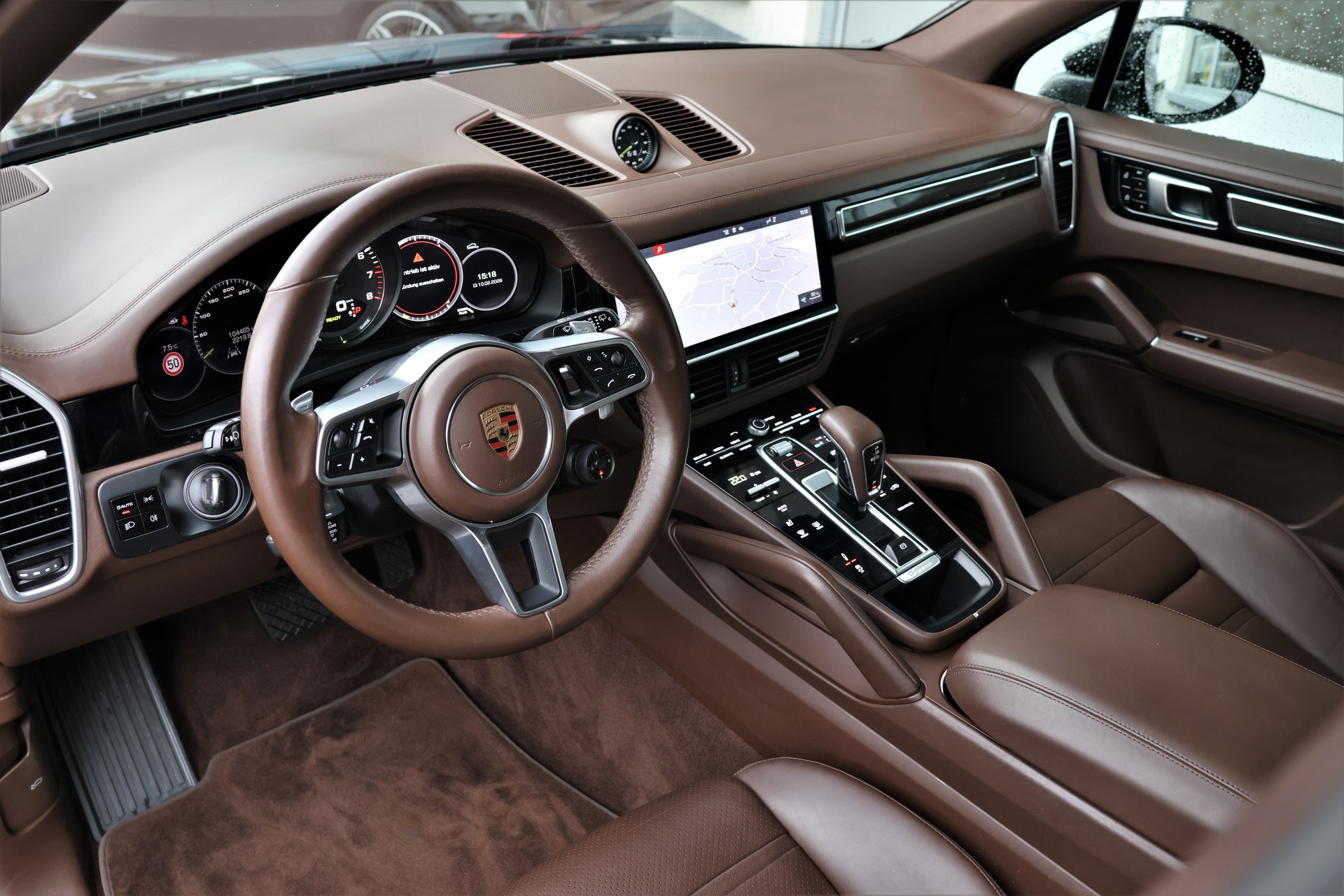 PORSCHE Cayenne E-Hybrid (CH)-image-8