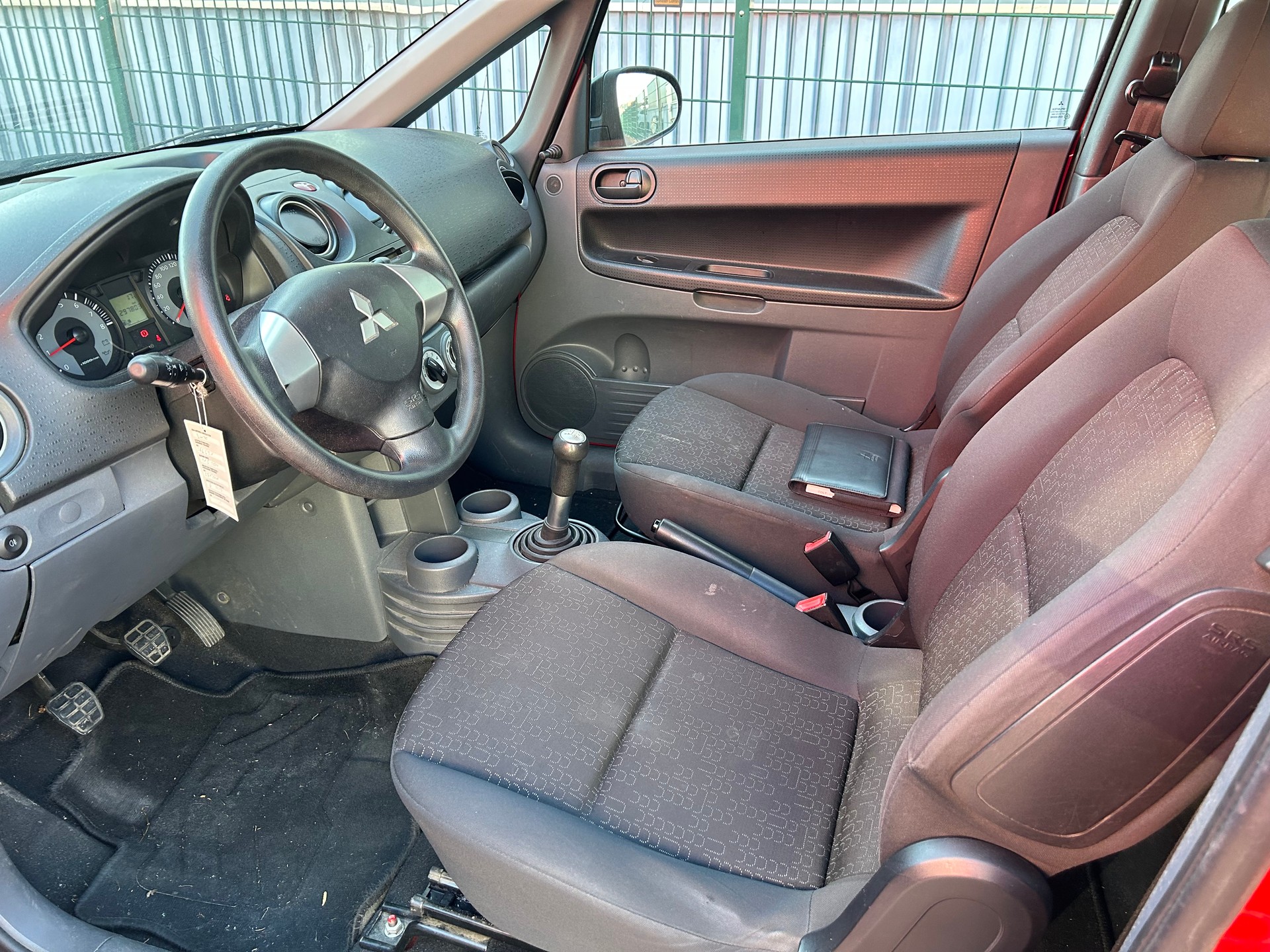 MITSUBISHI Colt 1.1 12V-image-7