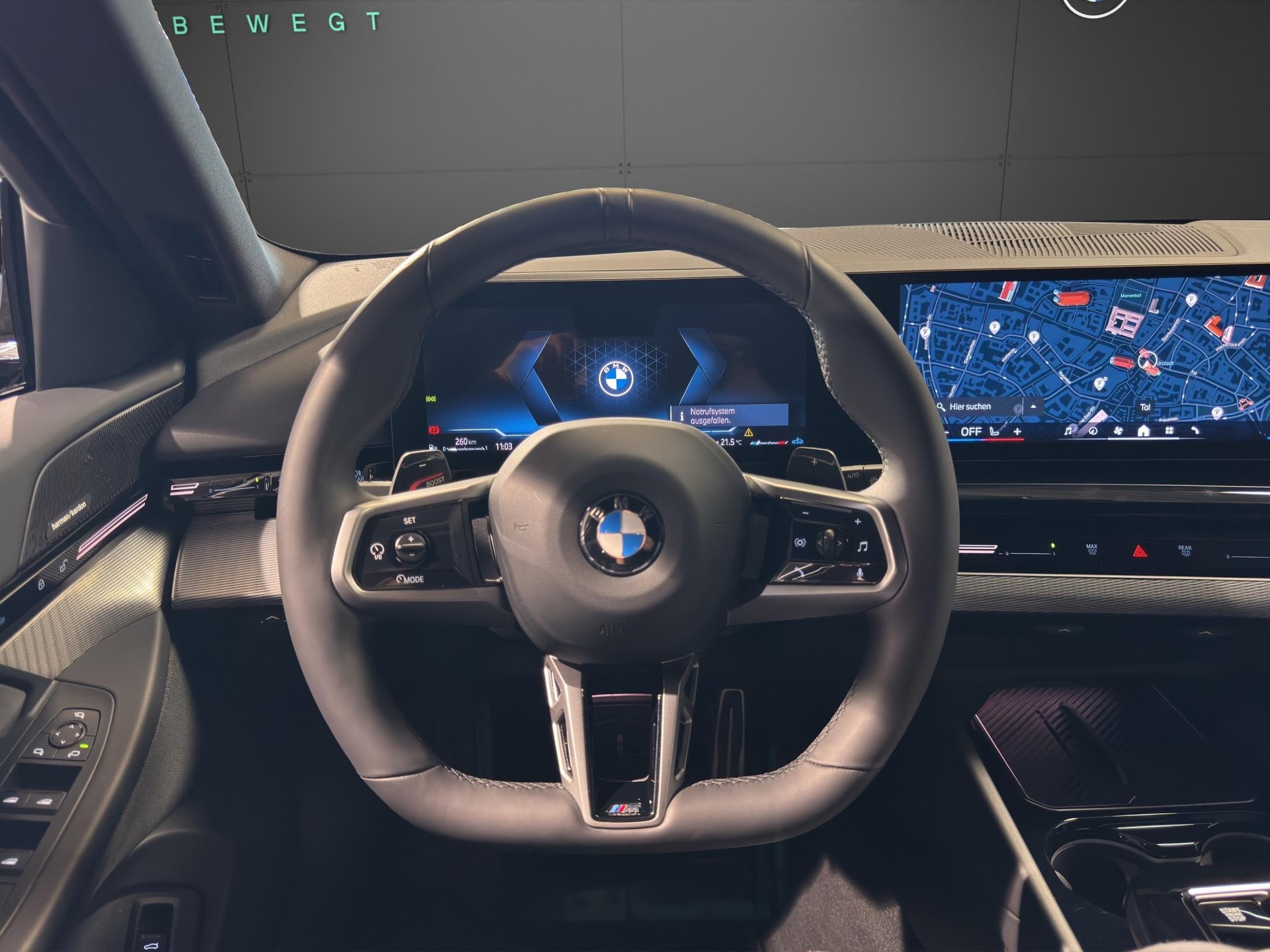 BMW 520d xDrive Touring M Sport-image-13