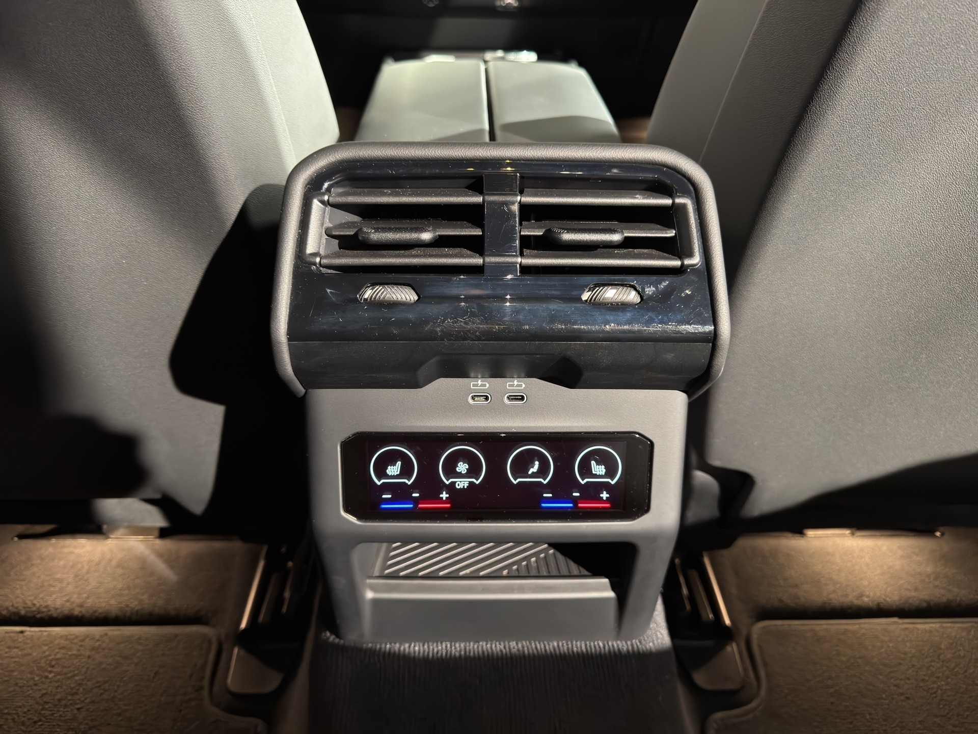 BMW 520d xDrive Touring M Sport-image-9