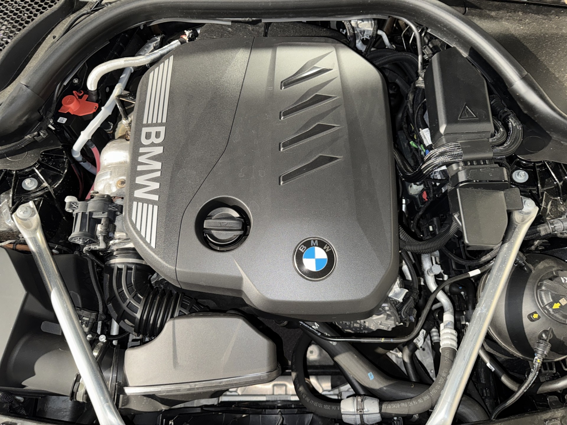 BMW 520d xDrive Touring M Sport-image-21