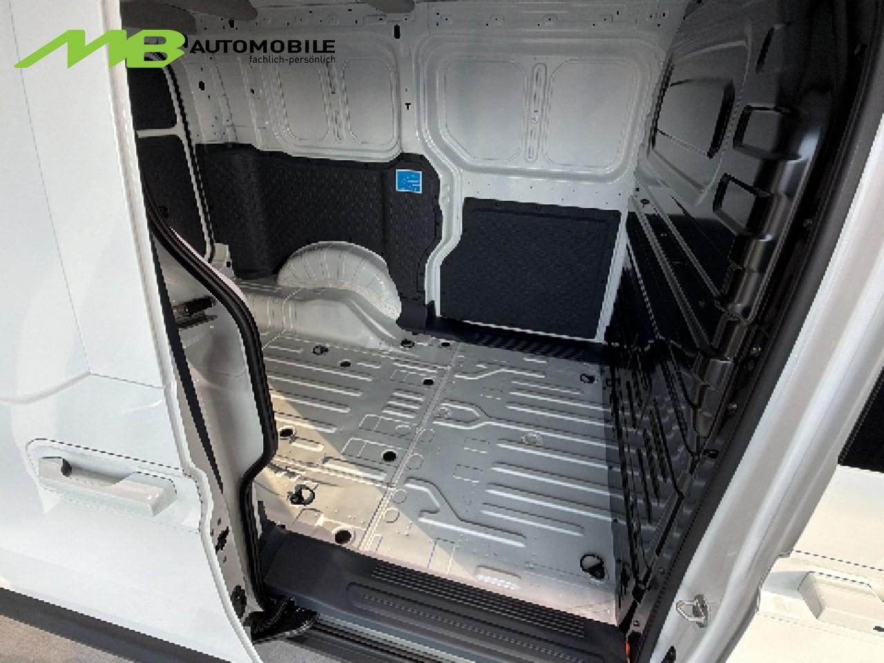 KIA PV5 Cargo 51.5 kWh Plus-image-12