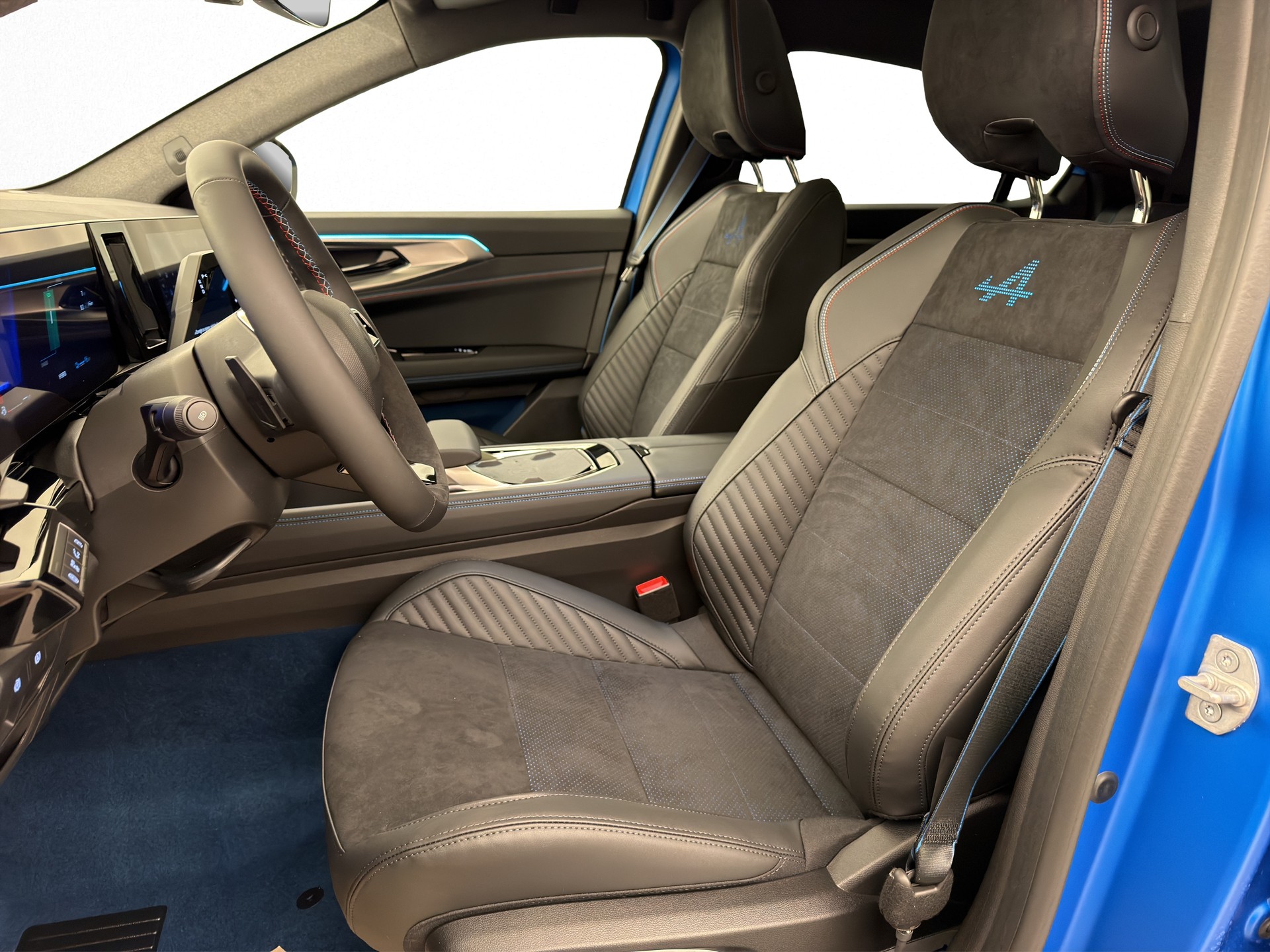 RENAULT Rafale 1.2 E-Tech Plug-in Ateliler Alpine 4x4-image-4