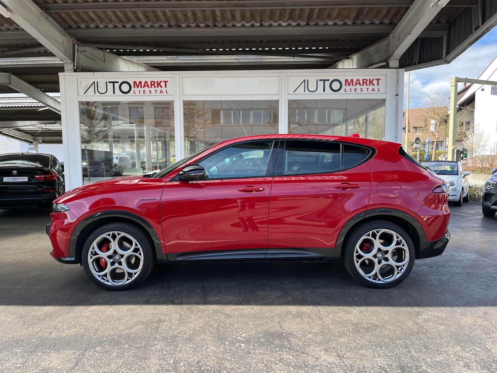 ALFA ROMEO Tonale 1.3 Plug-in-Hybrid Q4 Veloce Pack Sky-image-1