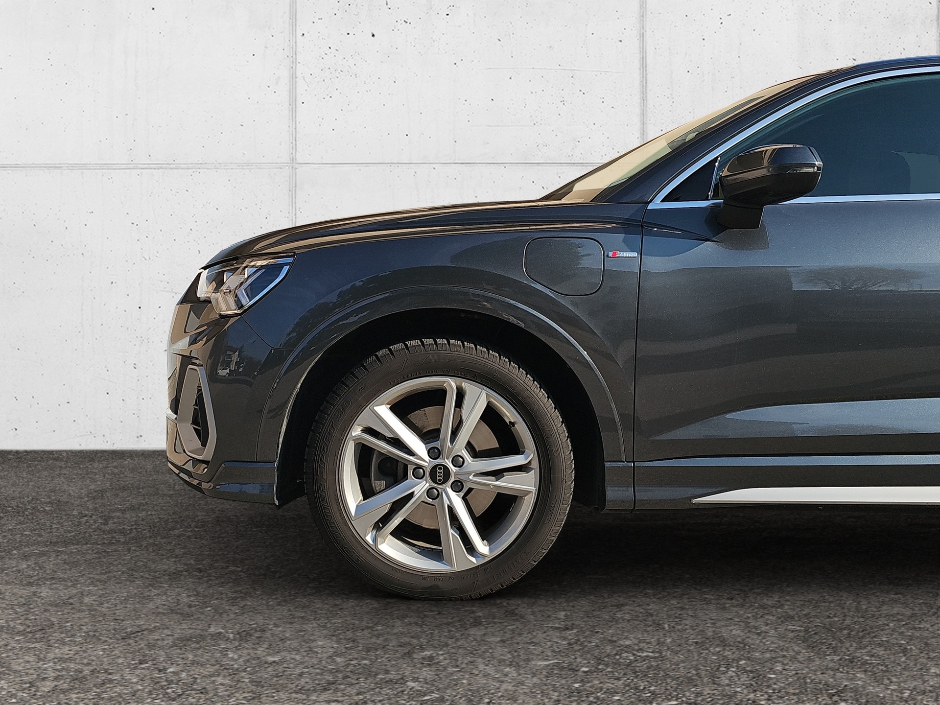 AUDI Q3 Sportback 45 TFSI e S line Attraction S-tronic-image-4