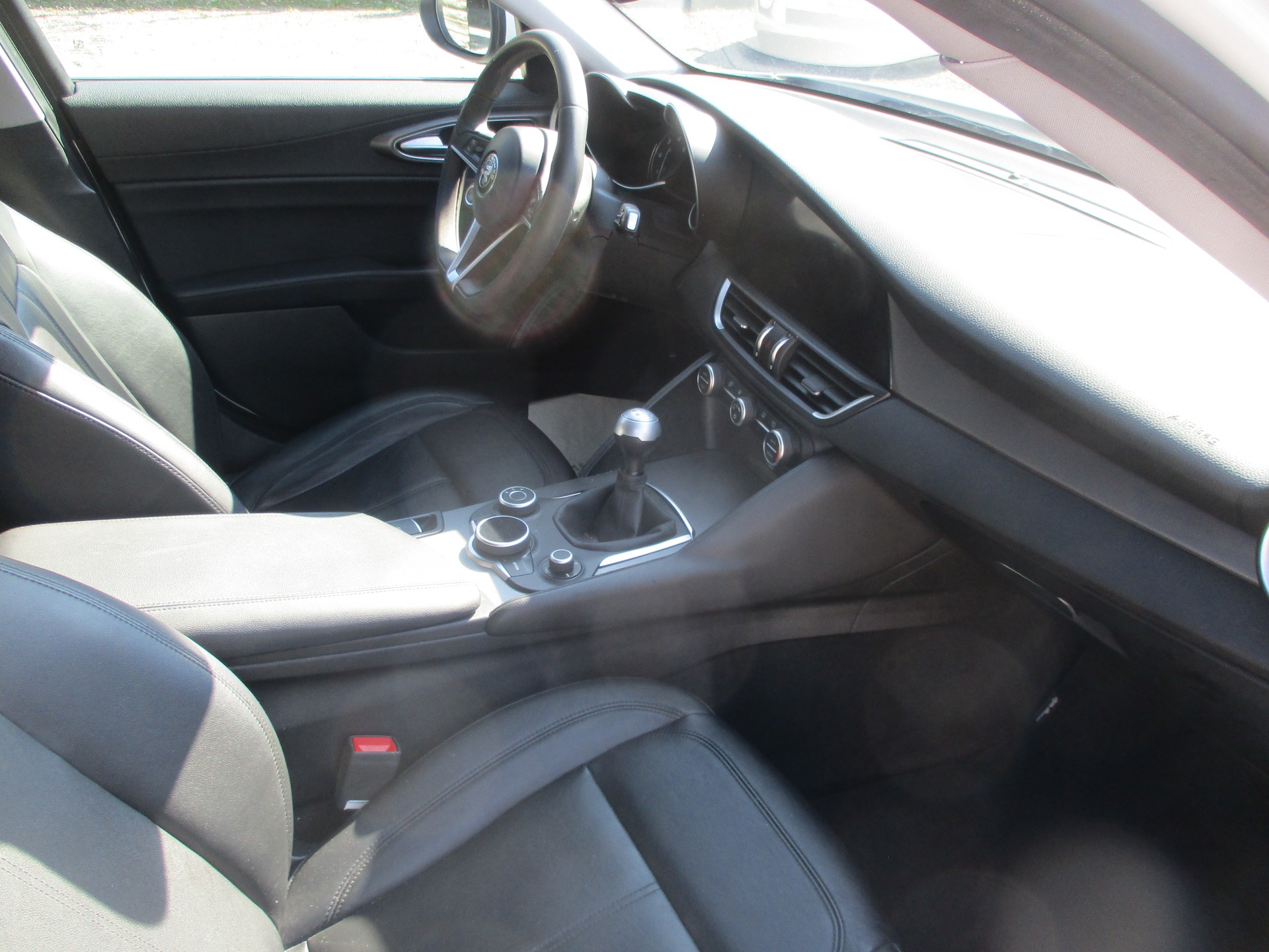 ALFA ROMEO Giulia 2.2 JTDM Super-image-4