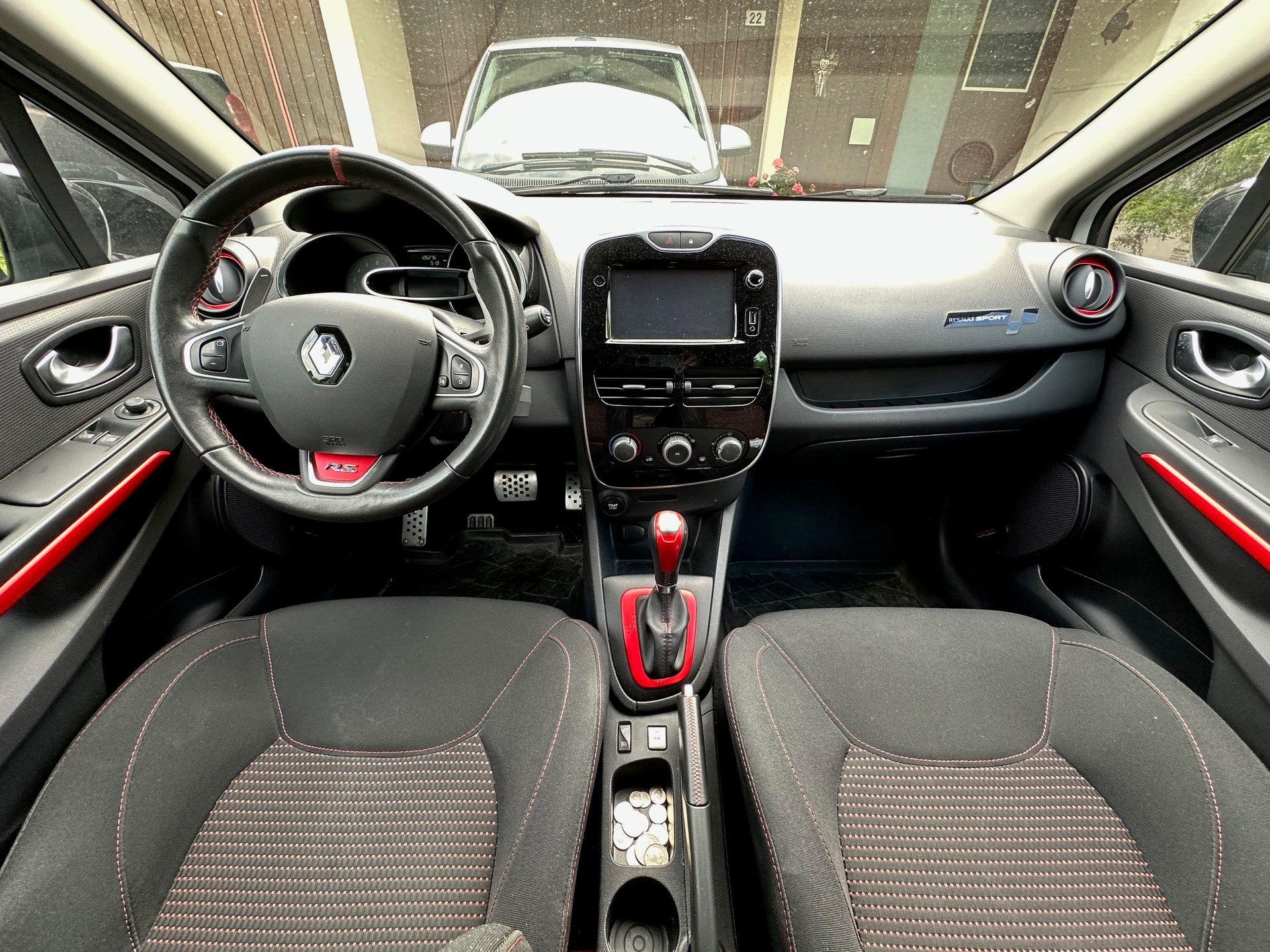 RENAULT Clio 1.6 T RS 200 EDC-image-5