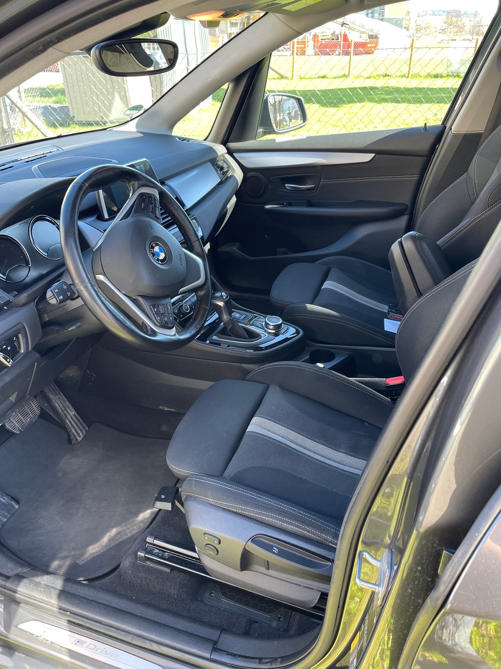 BMW 225xe iPerformance Active Tourer Steptronic-image-5