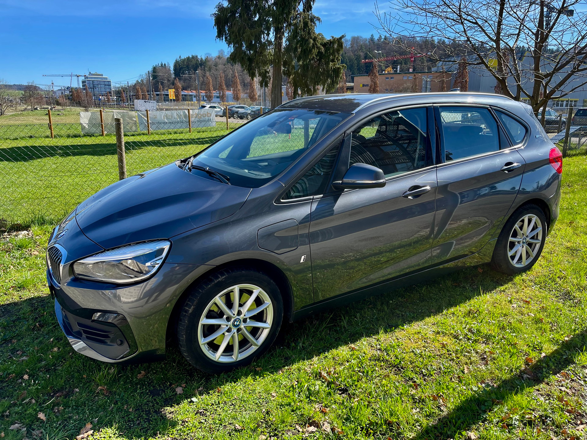 BMW 225xe iPerformance Active Tourer Steptronic-image-1