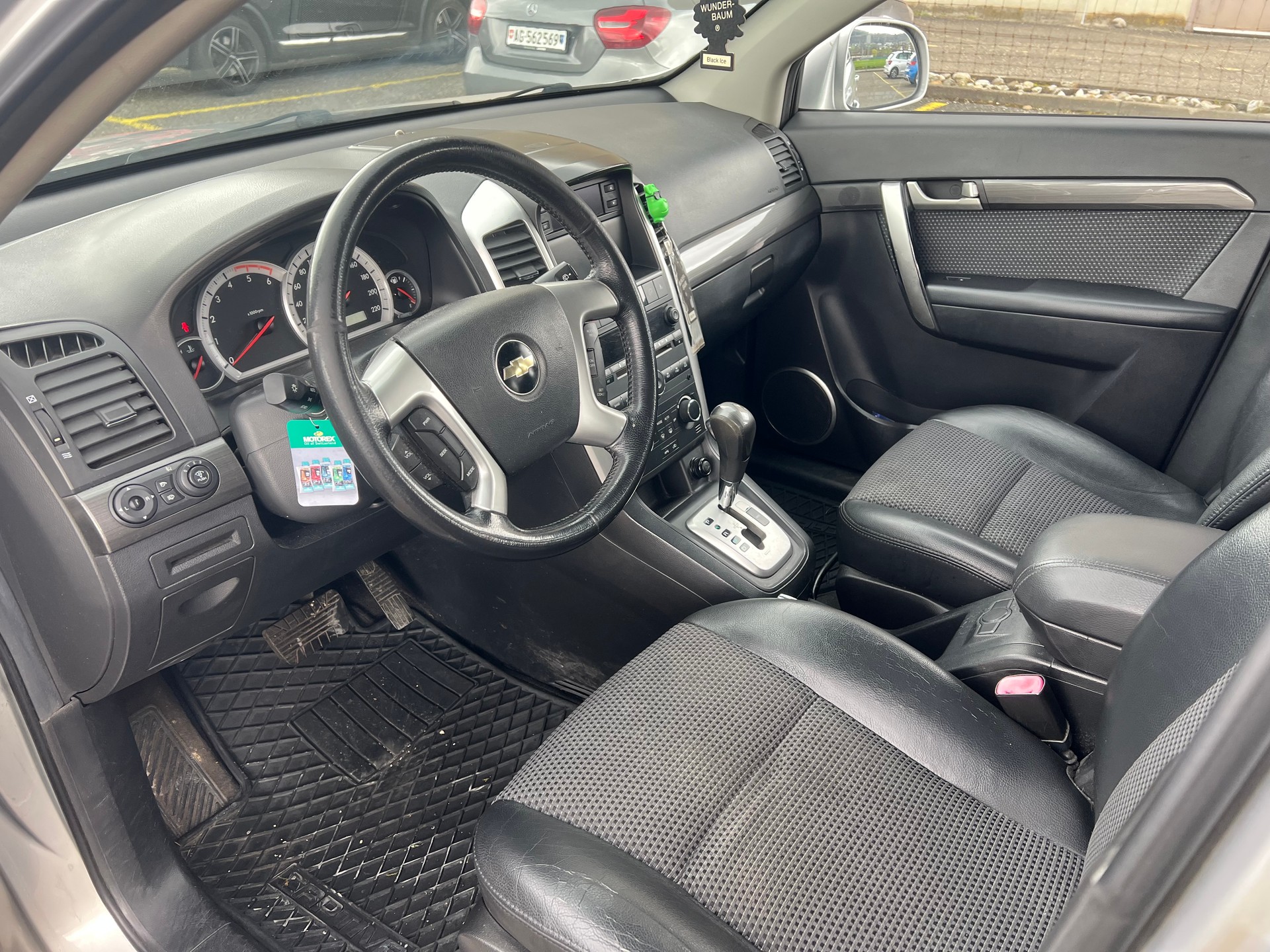 CHEVROLET Captiva 2.0 VCDi LT 4WD-image-9
