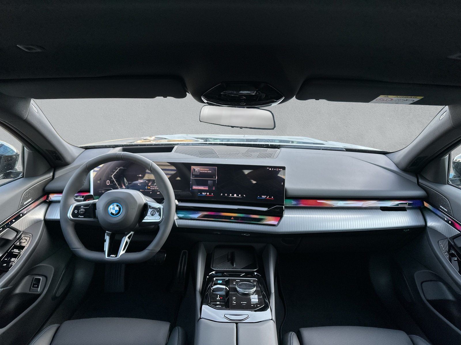 BMW i5 eDrive40 M Sport-image-12