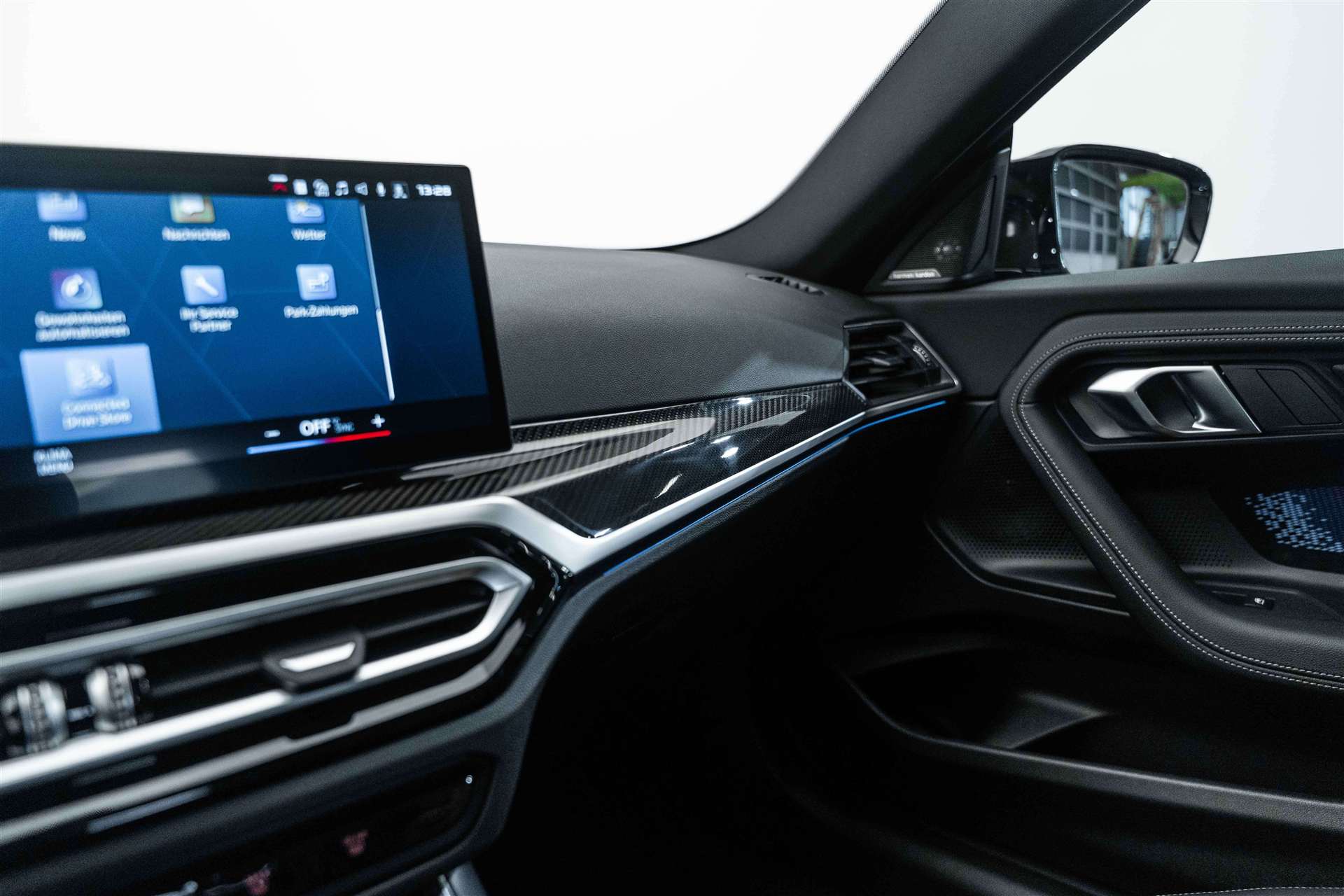 BMW M2 Steptronic 460PS Blue-Beast-image-12