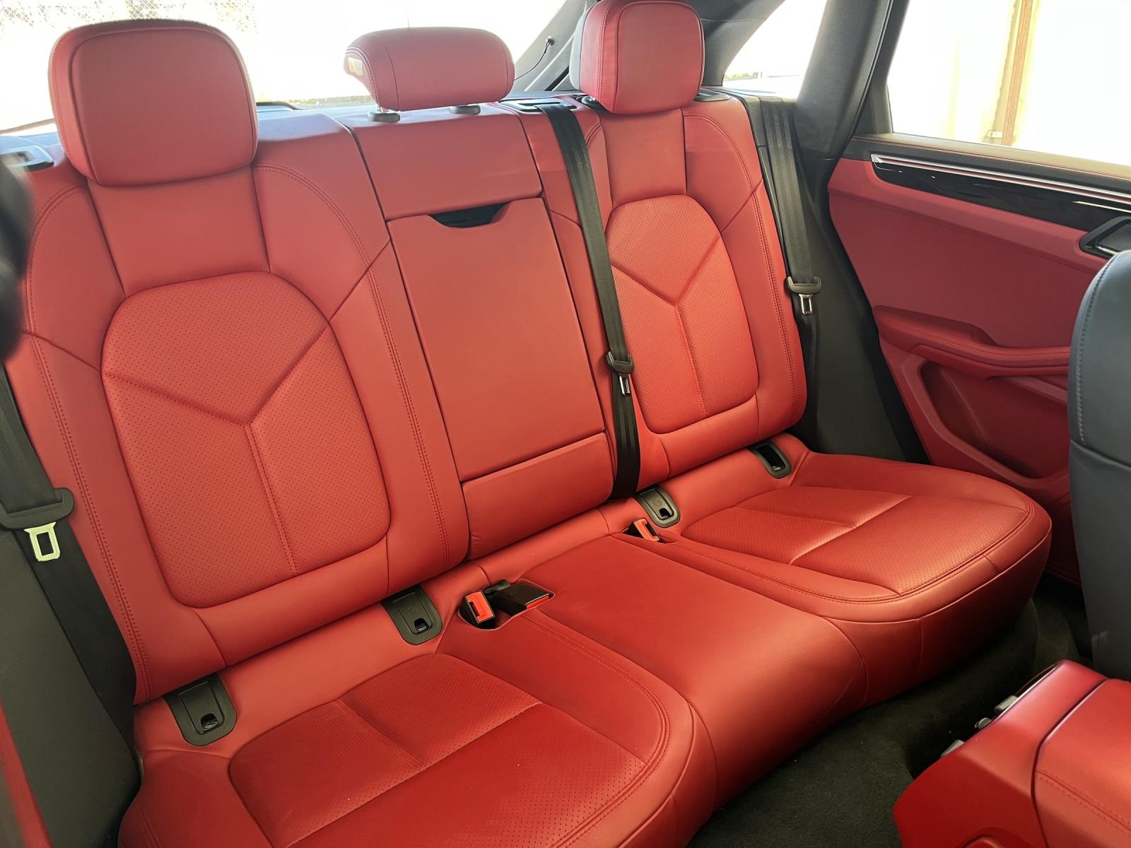 PORSCHE Macan S PDK-image-17