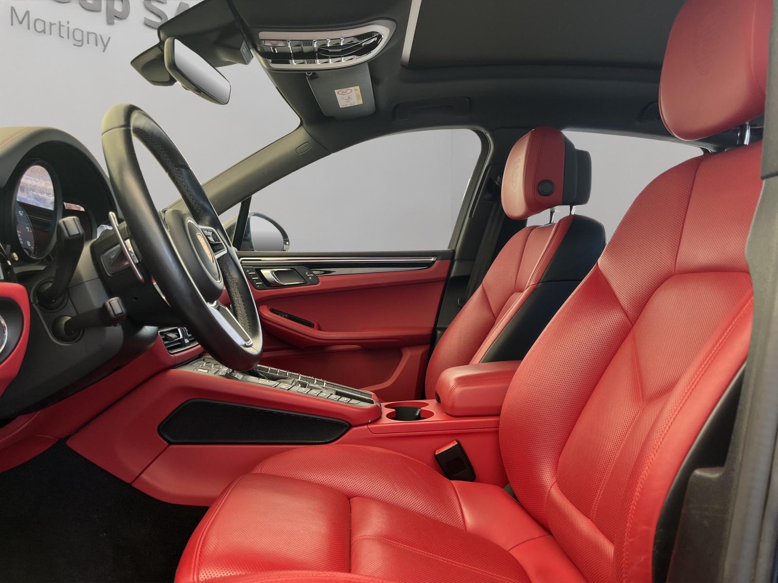 PORSCHE Macan S PDK-image-8
