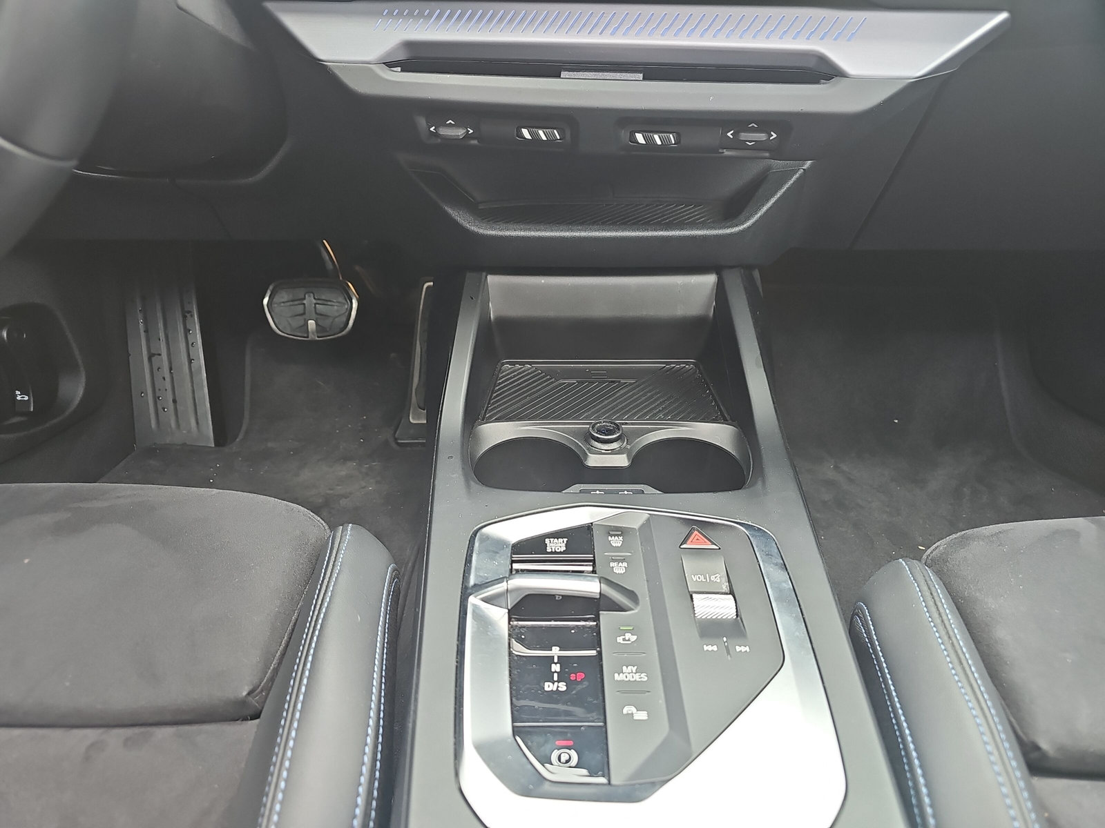 BMW 120 M Sport Steptronic-image-12