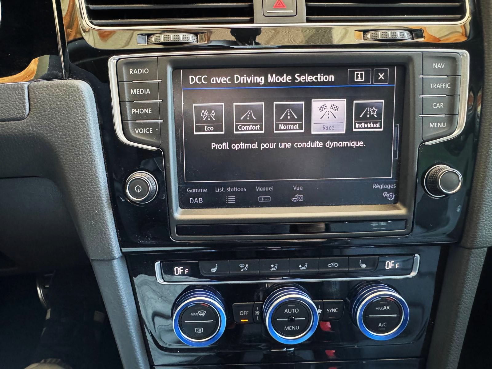 VW Golf Variant 2.0 TSI R360S 4 Motion DSG-image-2