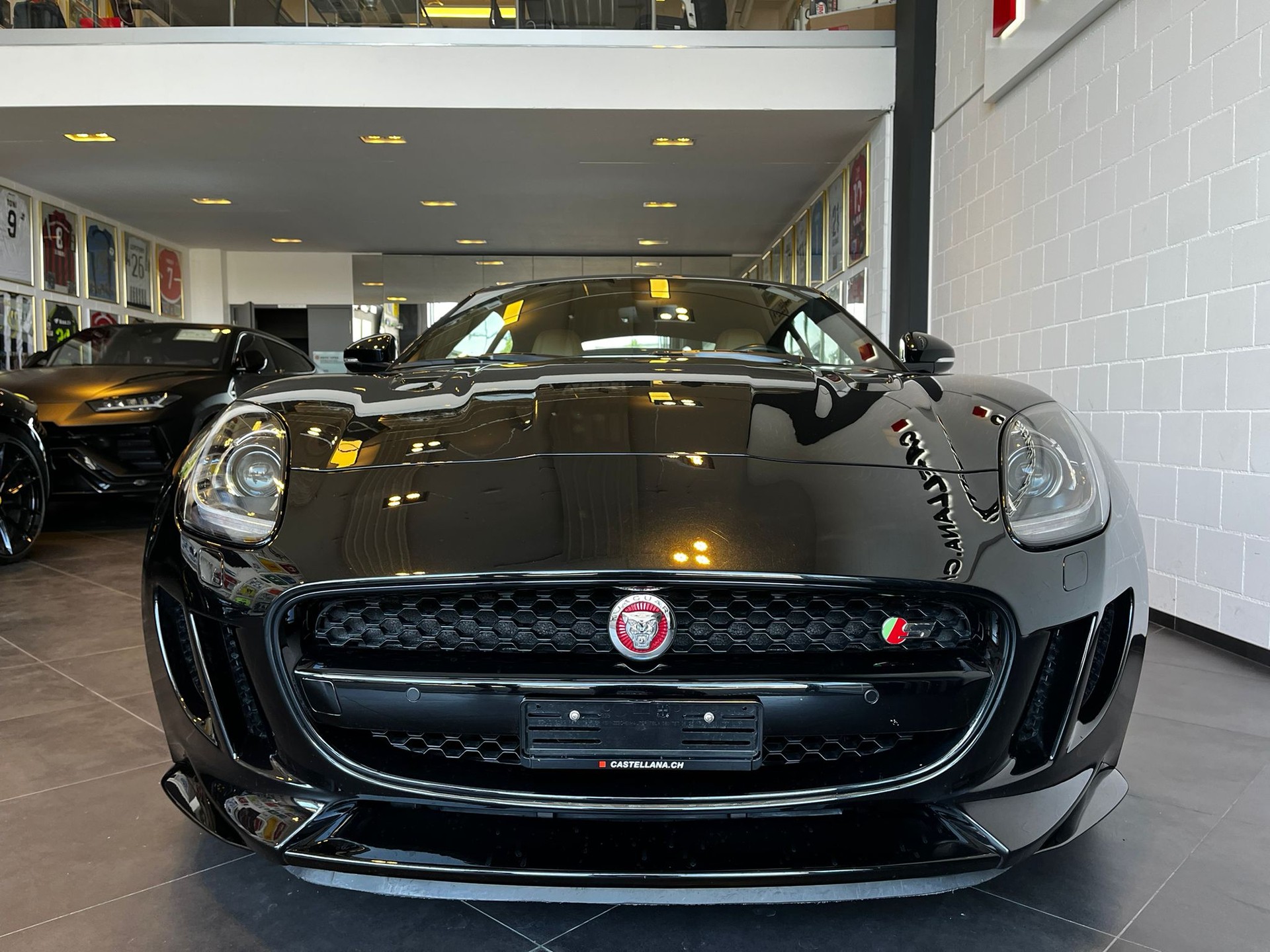 JAGUAR F-Type Coupé S 3.0 V6 S/C AWD-image-2