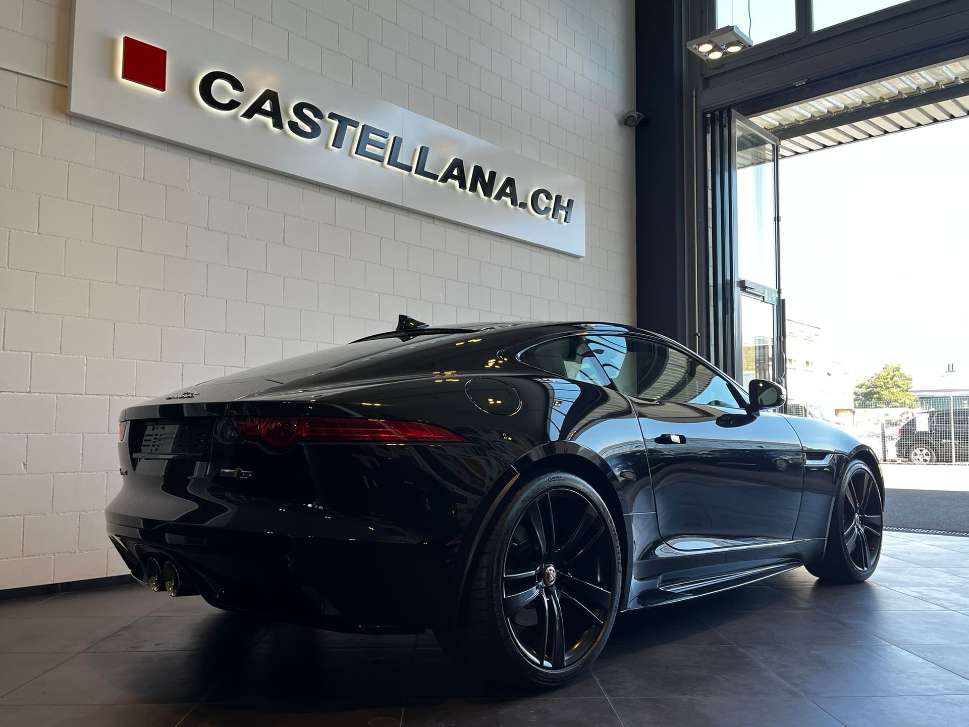 JAGUAR F-Type Coupé S 3.0 V6 S/C AWD-image-6
