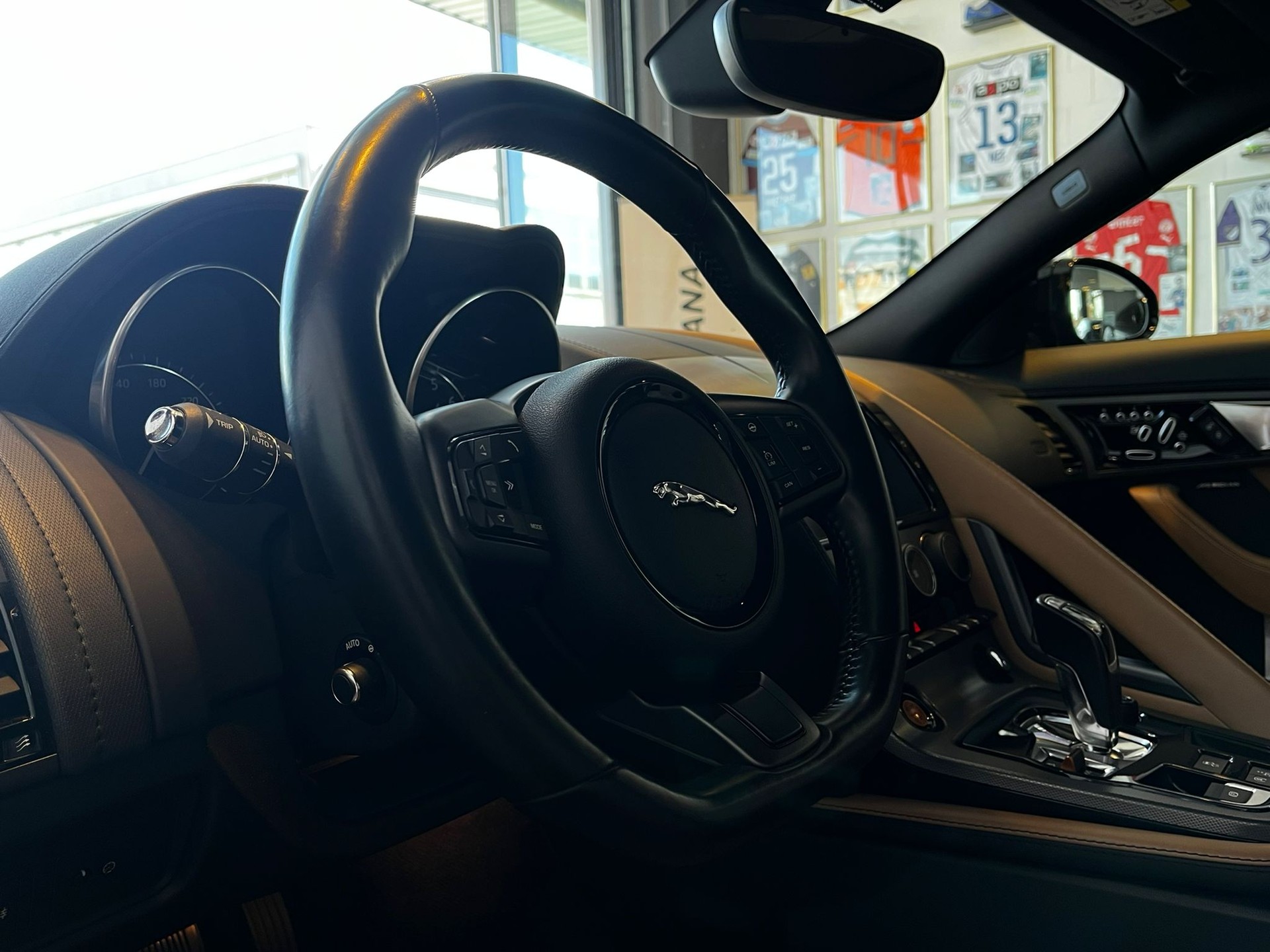 JAGUAR F-Type Coupé S 3.0 V6 S/C AWD-image-8