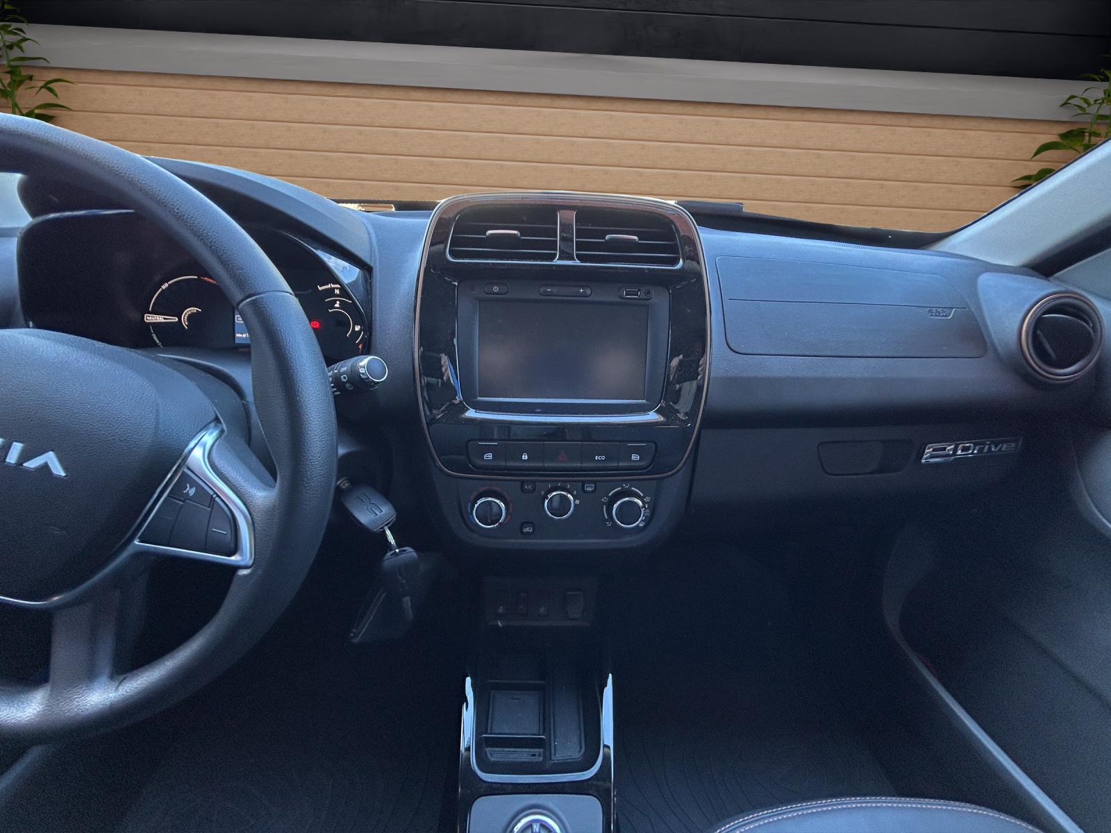 DACIA Spring 27kWh Elec65 Extr.-image-6