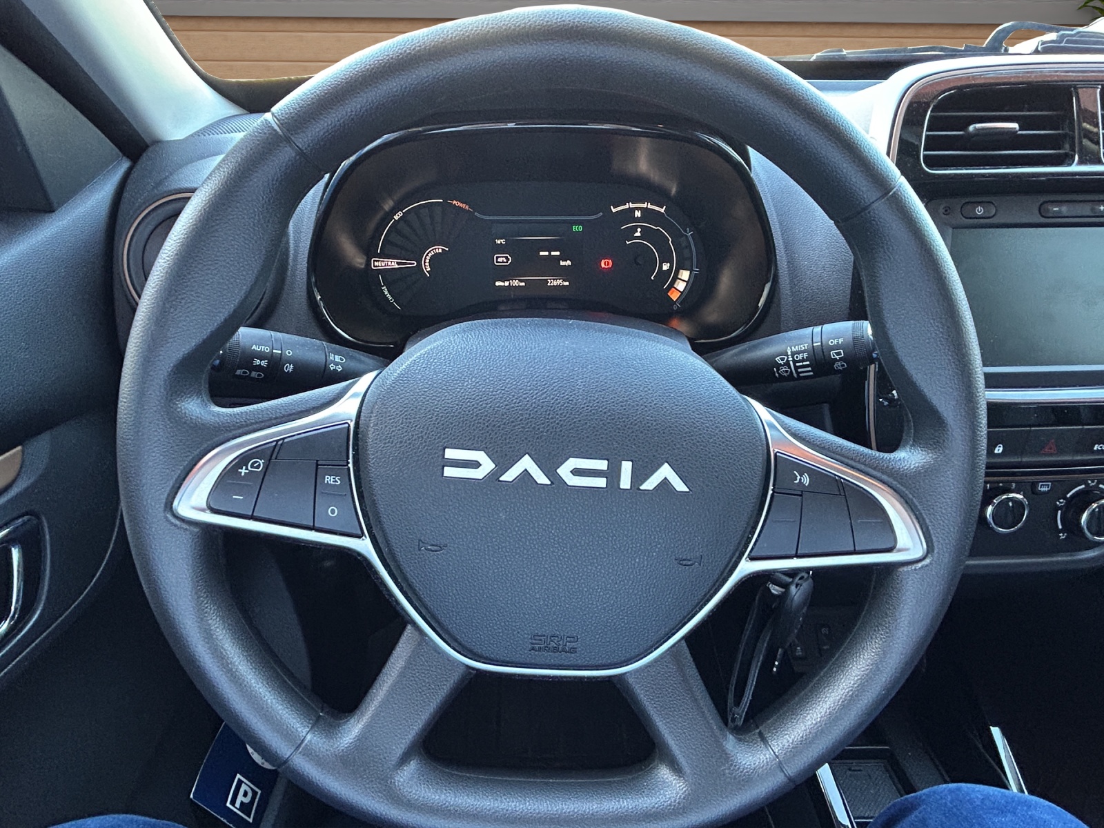DACIA Spring 27kWh Elec65 Extr.-image-12