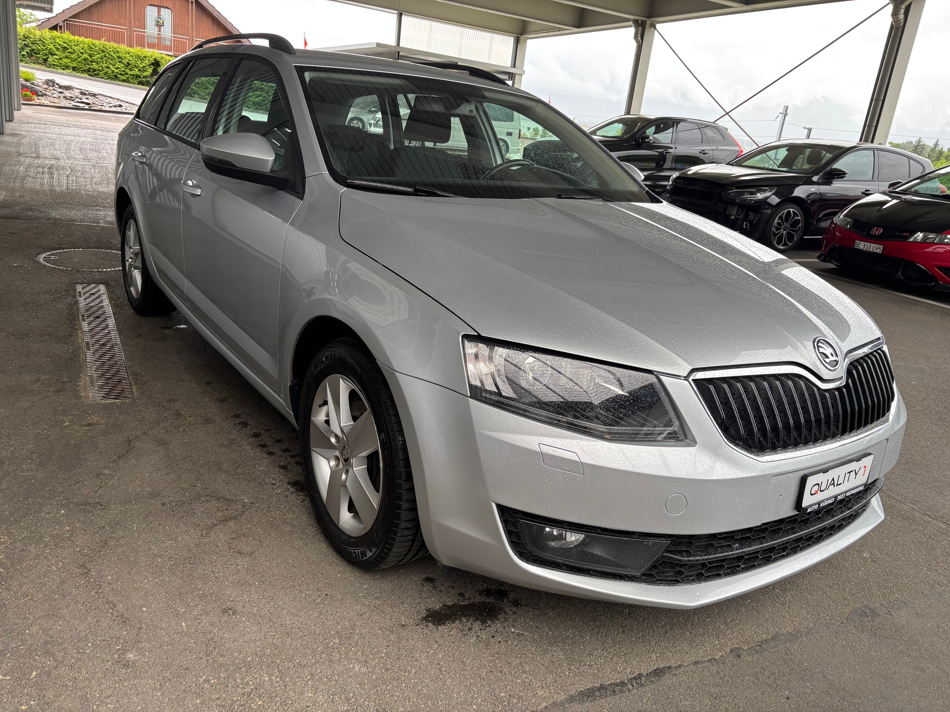 SKODA Octavia Combi 2.0 TDI Style 4x4 DSG mit AHK-image-1