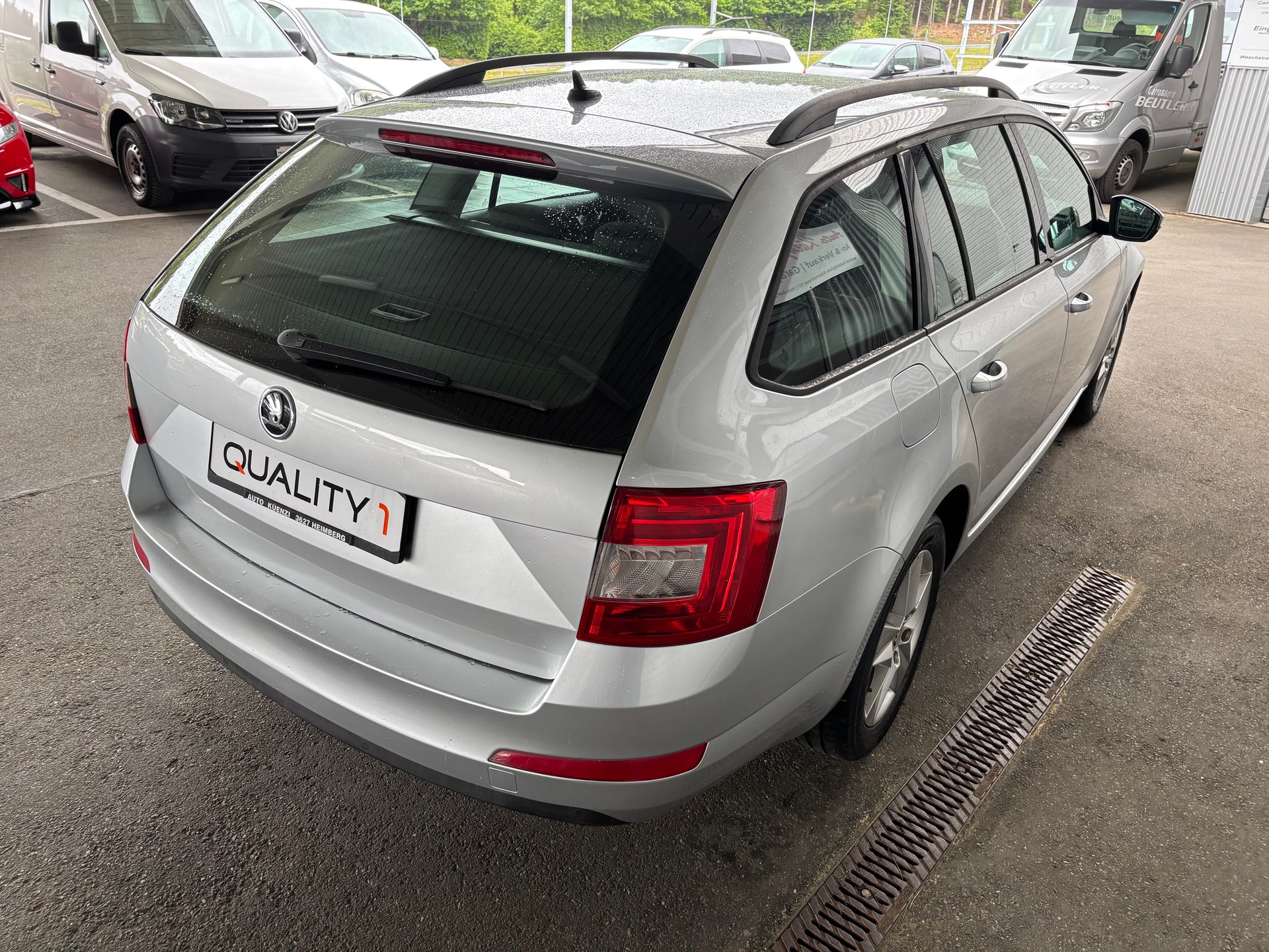 SKODA Octavia Combi 2.0 TDI Style 4x4 DSG mit AHK-image-3