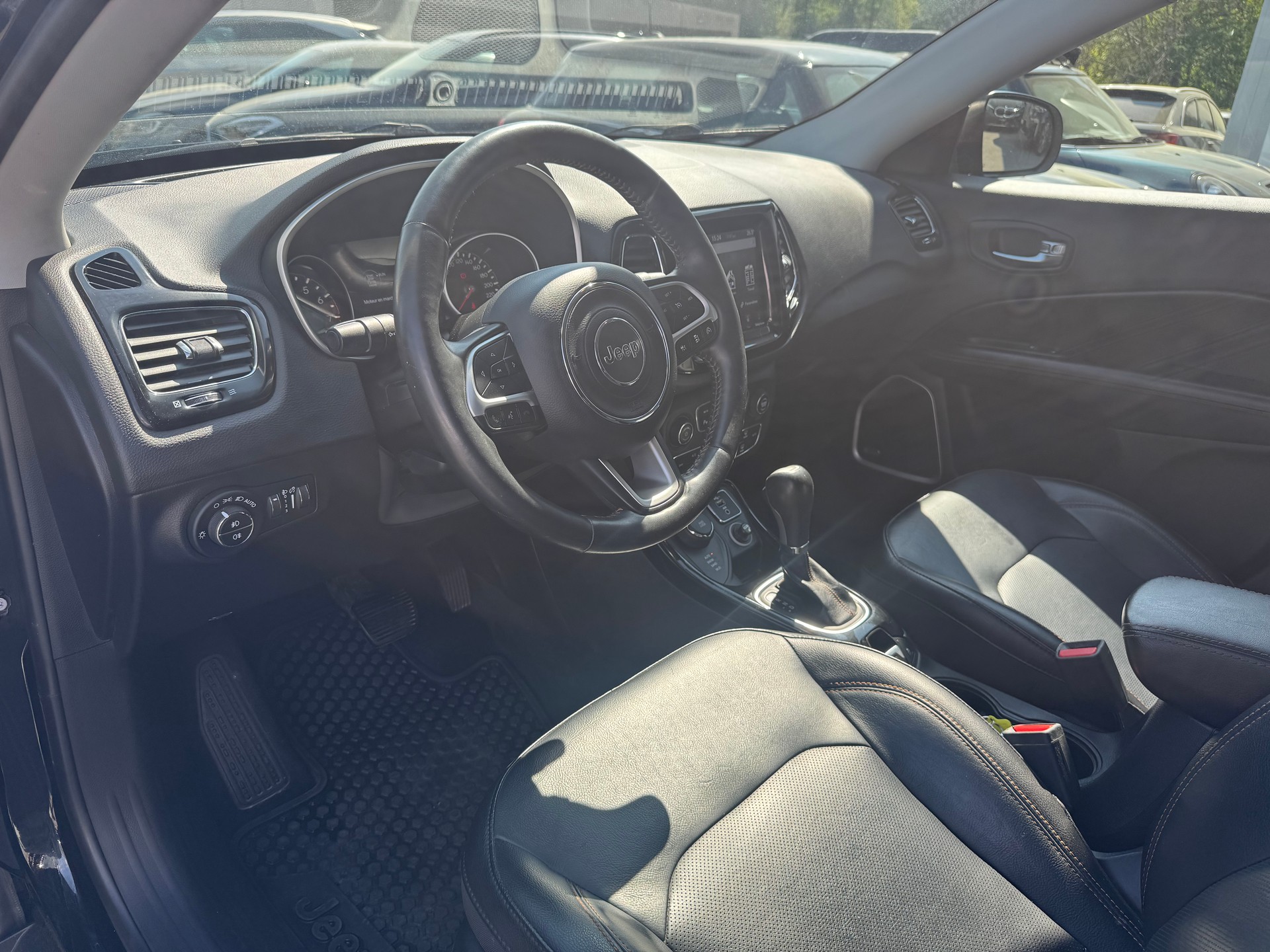 JEEP Compass 1.4 Turbo Limited AWD 9ATX-image-11