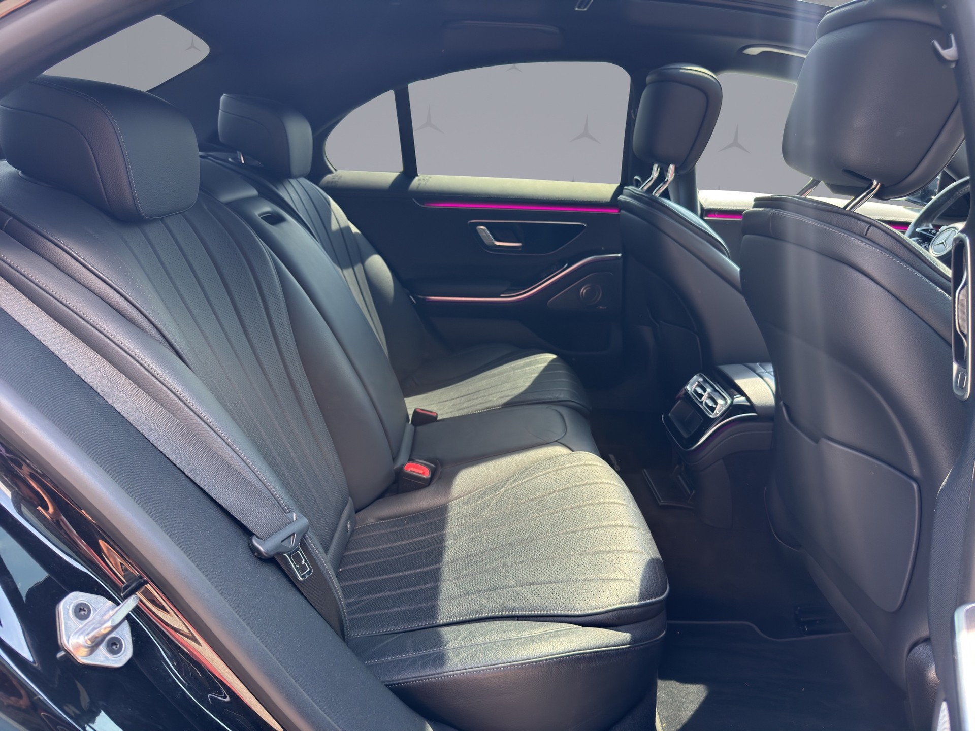 MERCEDES-BENZ S 350 d AMG Line 4matic-image-17