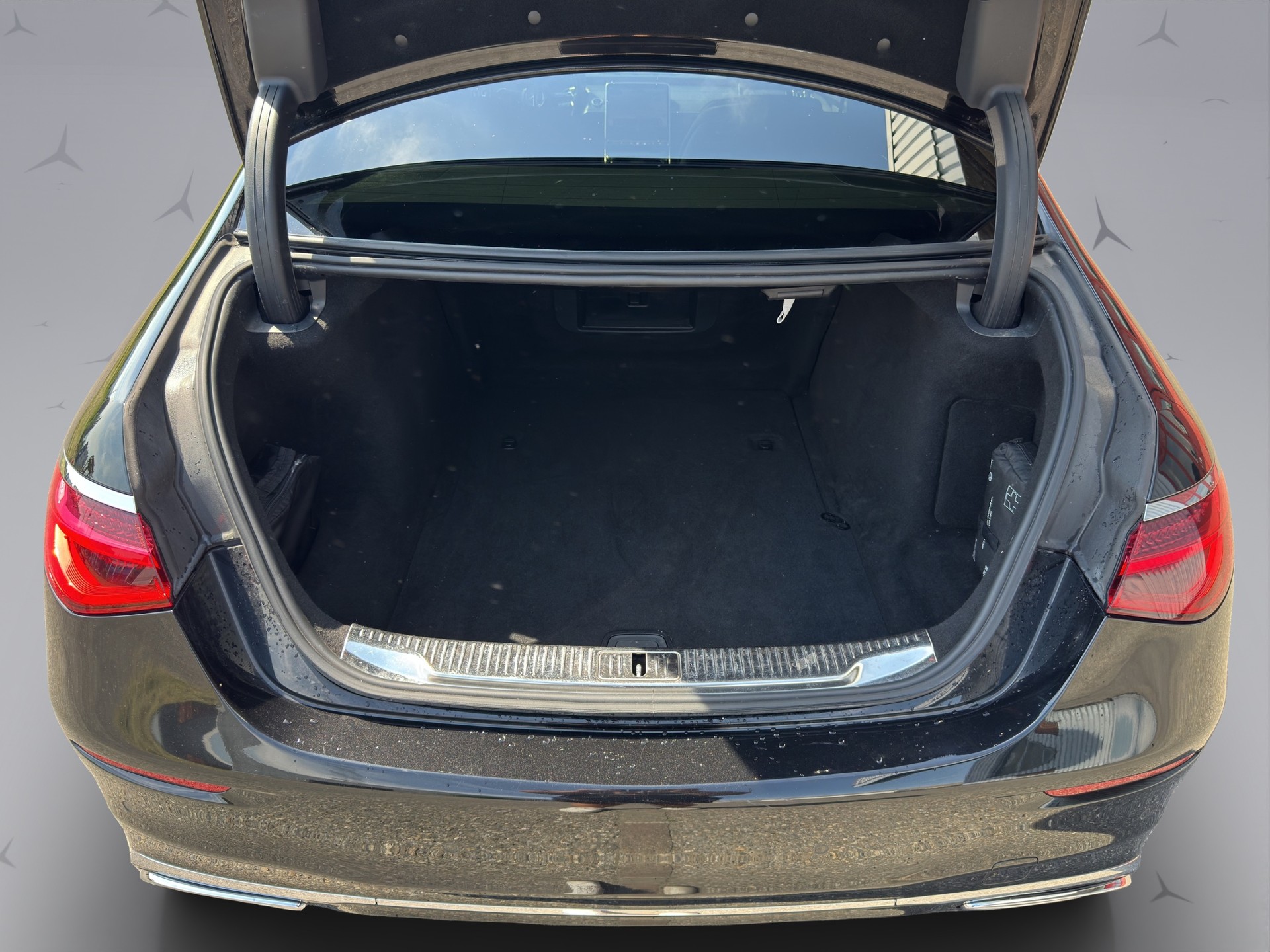 MERCEDES-BENZ S 350 d AMG Line 4matic-image-18