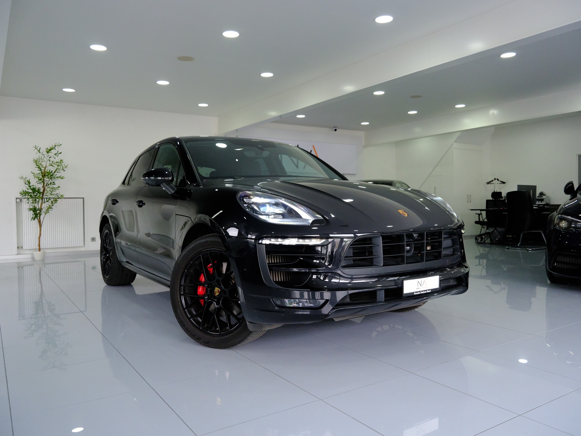 PORSCHE Macan GTS PDK-image-0