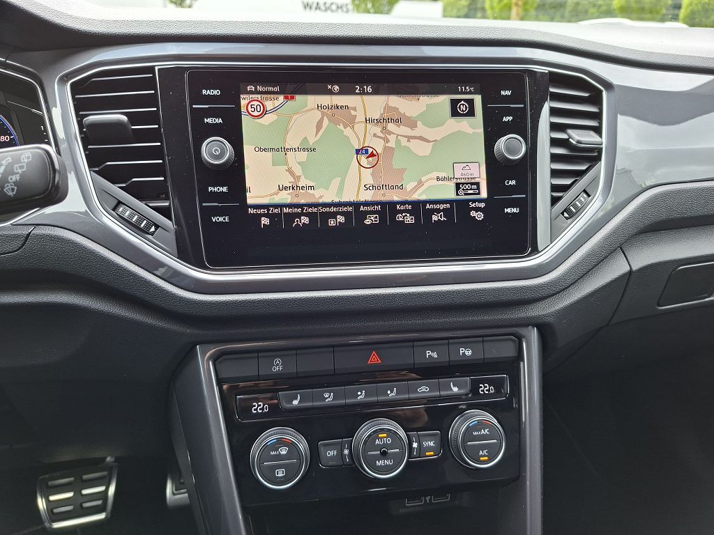 VW T-Roc 2.0 TSI Sport DSG 4Motion-image-15