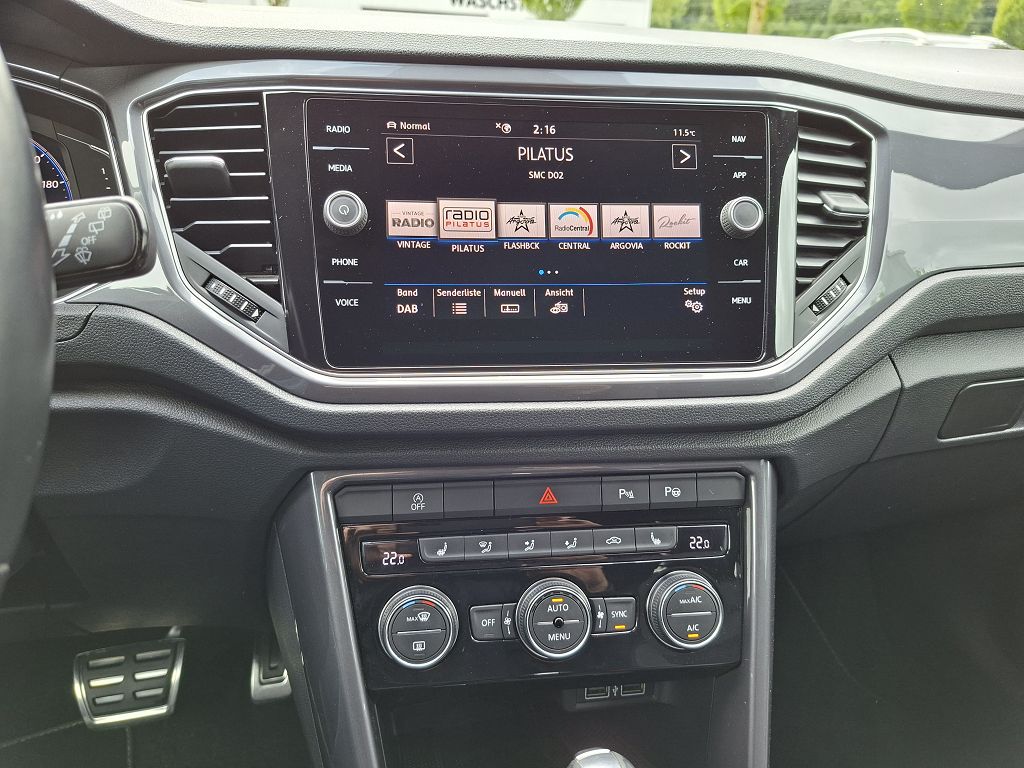 VW T-Roc 2.0 TSI Sport DSG 4Motion-image-13