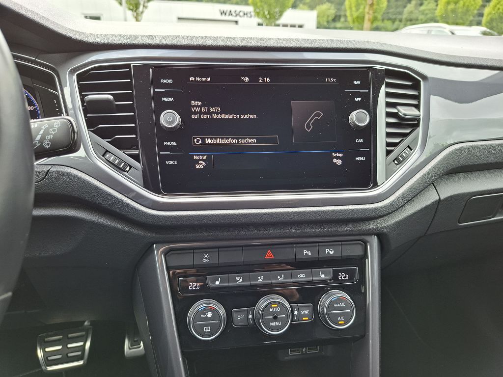 VW T-Roc 2.0 TSI Sport DSG 4Motion-image-14