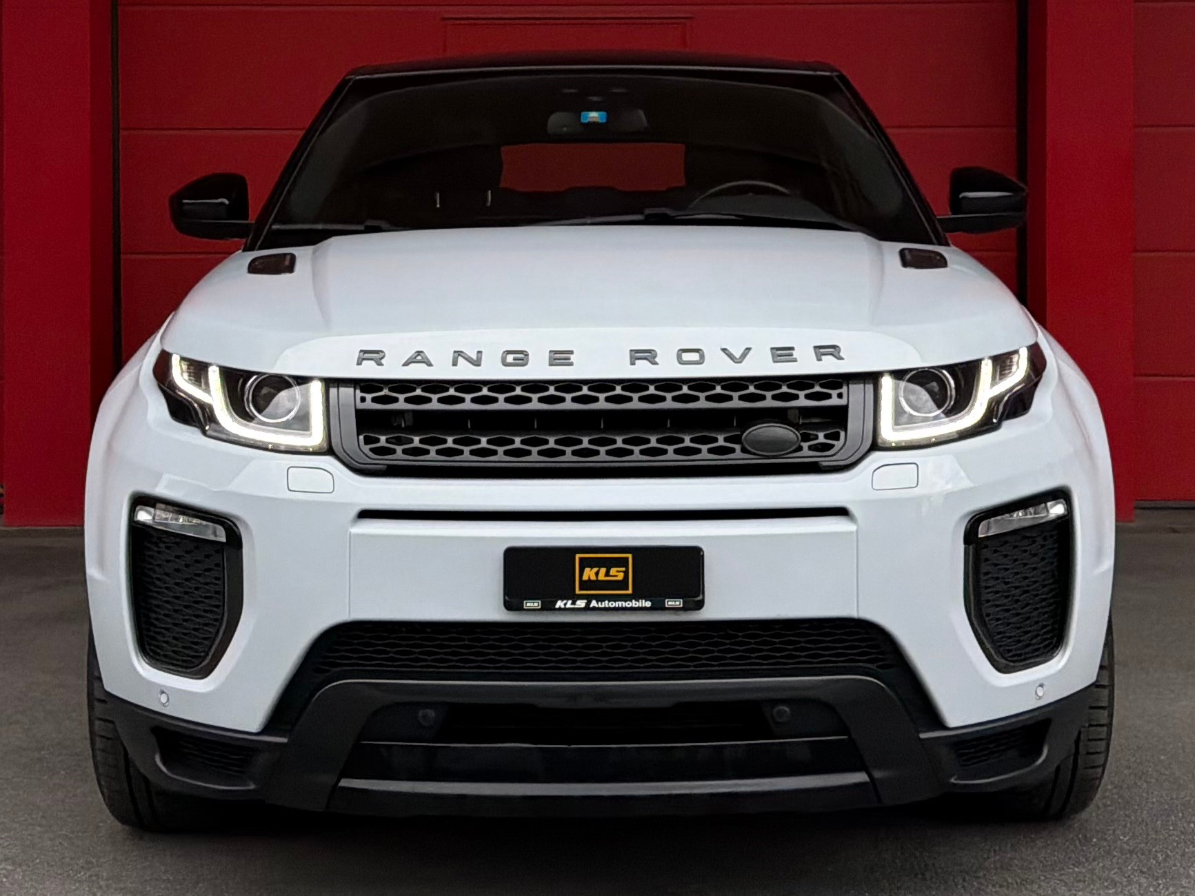 LAND ROVER Range Rover Evoque 2.0 TD4 SE AT9 *CH-Fahrzeug*-image-1