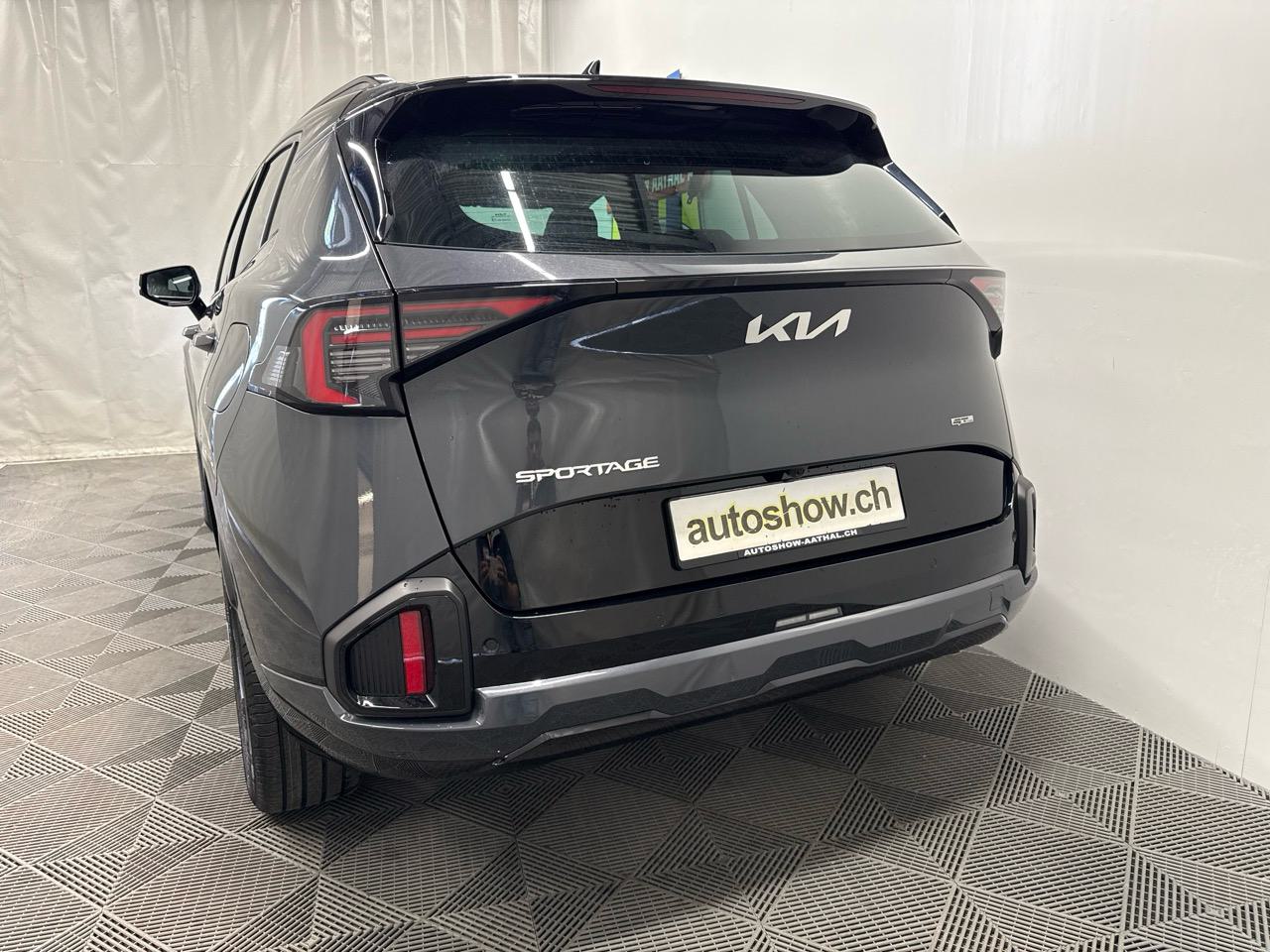 KIA Sportage 1.6T-GDi PHEV GT-Line-image-15