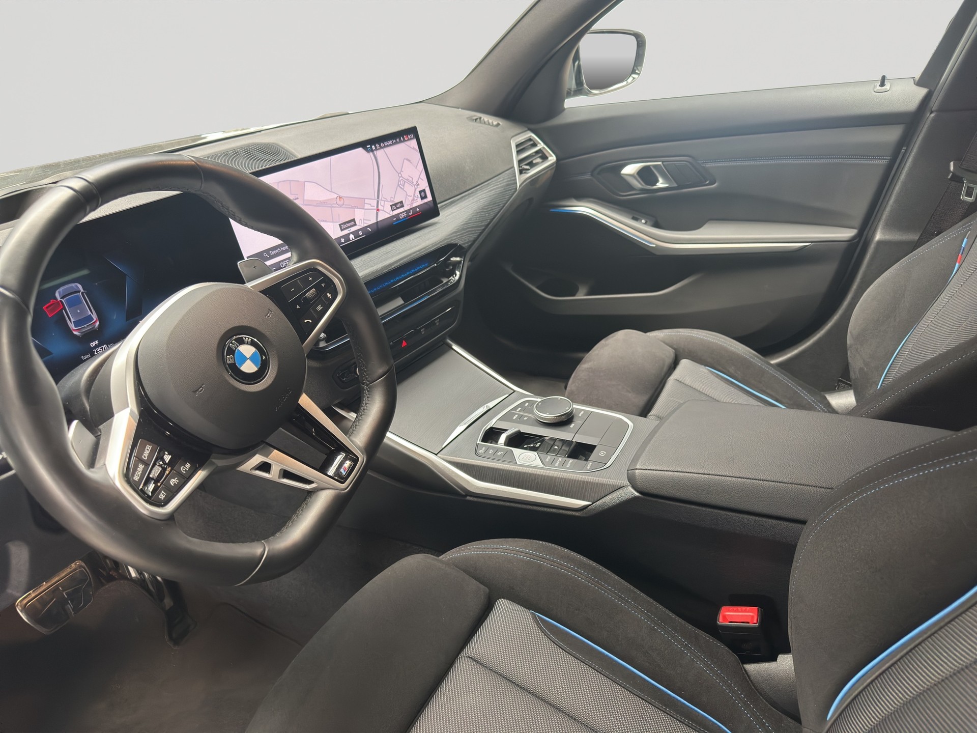 BMW 320d xDrive 48V Touring M Sport Steptronic-image-5