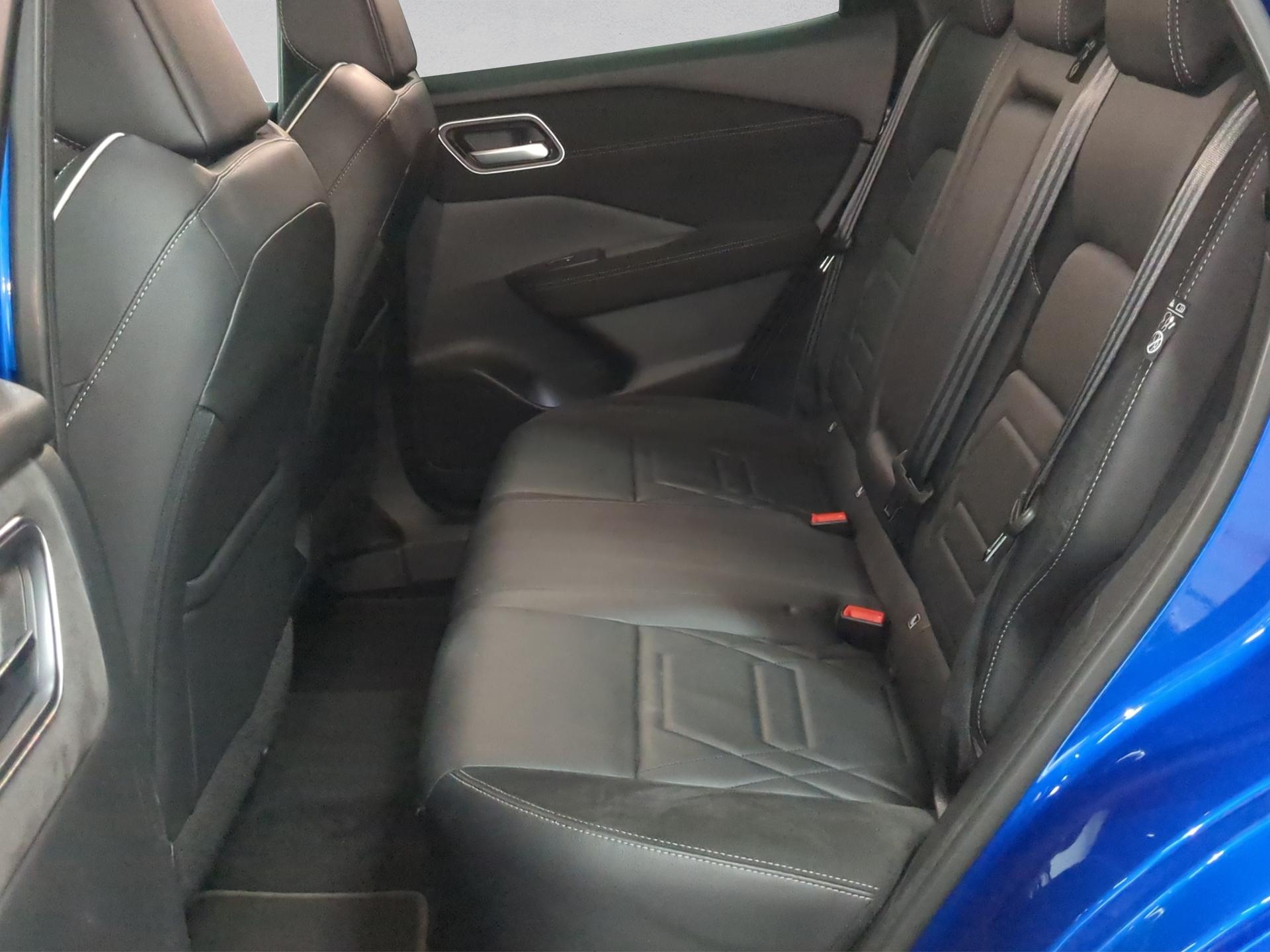 NISSAN Qashqai 1.3 DIG-T MHEV Tekna Xtronic 4x4-image-13