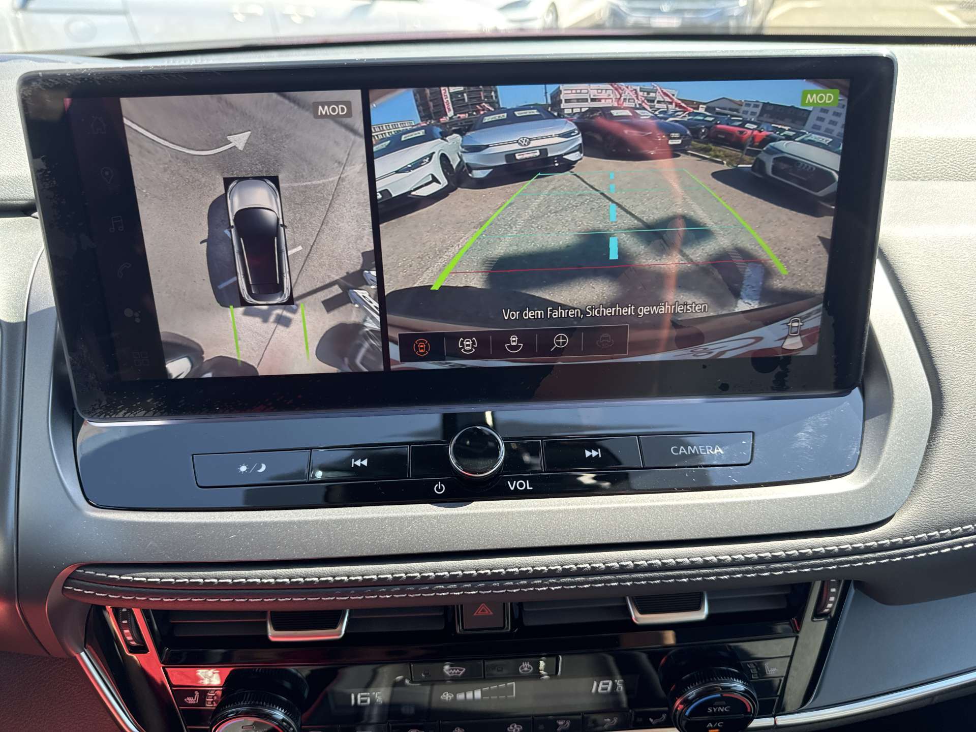 NISSAN Qashqai 1.3 DIG-T MHEV N-Connecta Xtronic-Automat-image-9