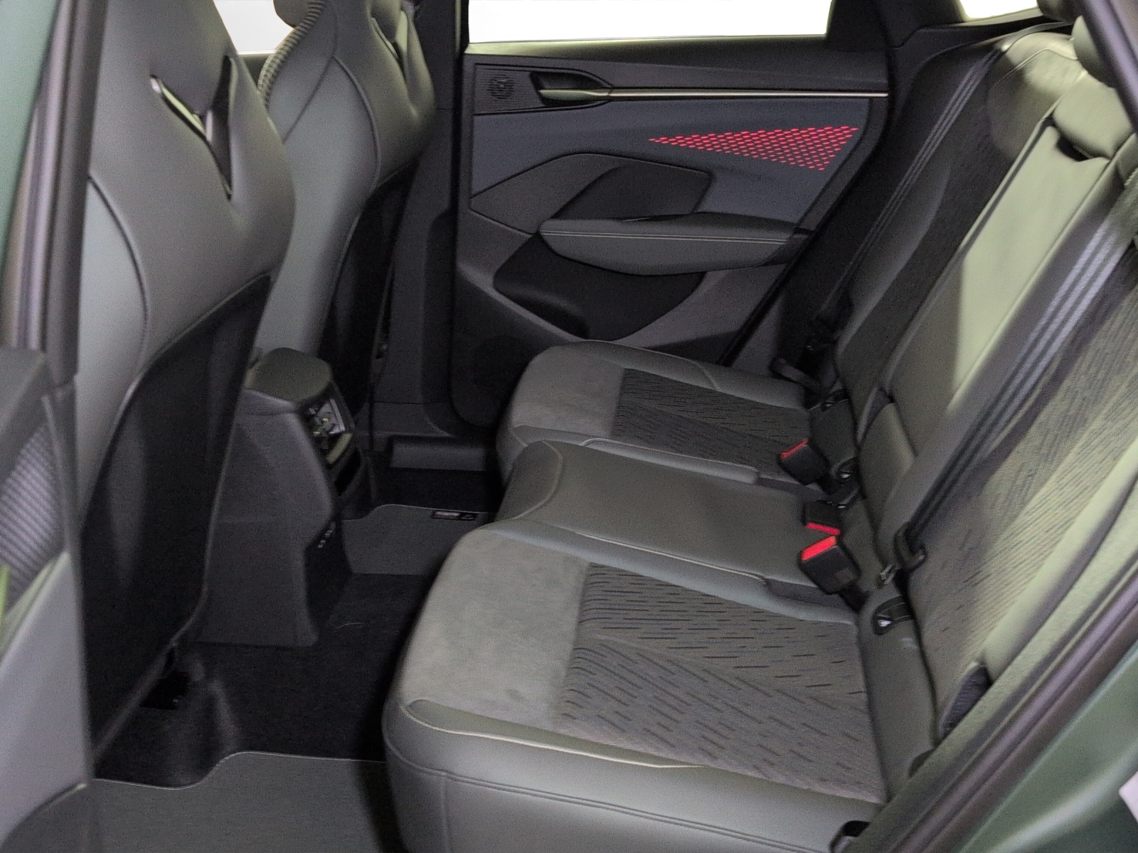 CUPRA Terramar 2.0 TSI DSG Prime Edition VZ 4Drive-image-7