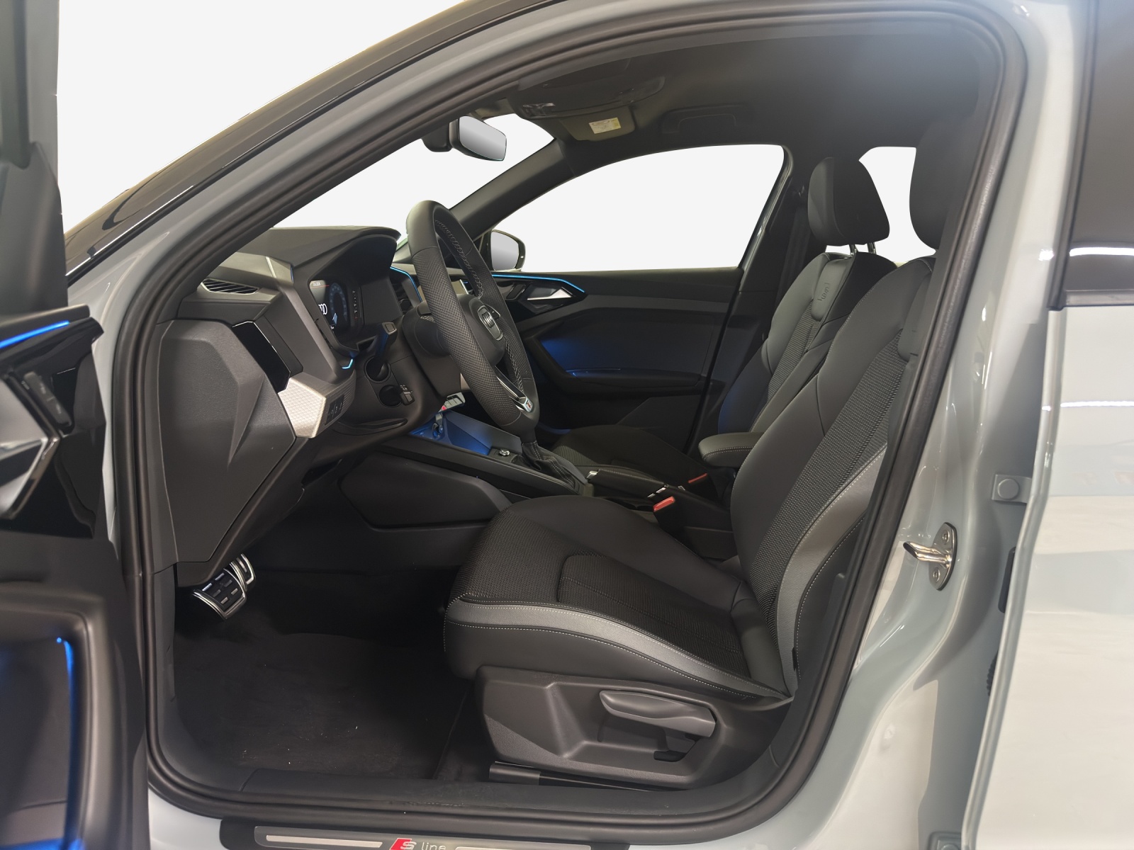 AUDI A1 Sportback 30 TFSI S-tronic-image-7