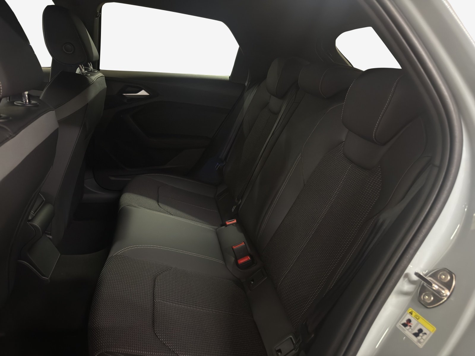 AUDI A1 Sportback 30 TFSI S-tronic-image-10