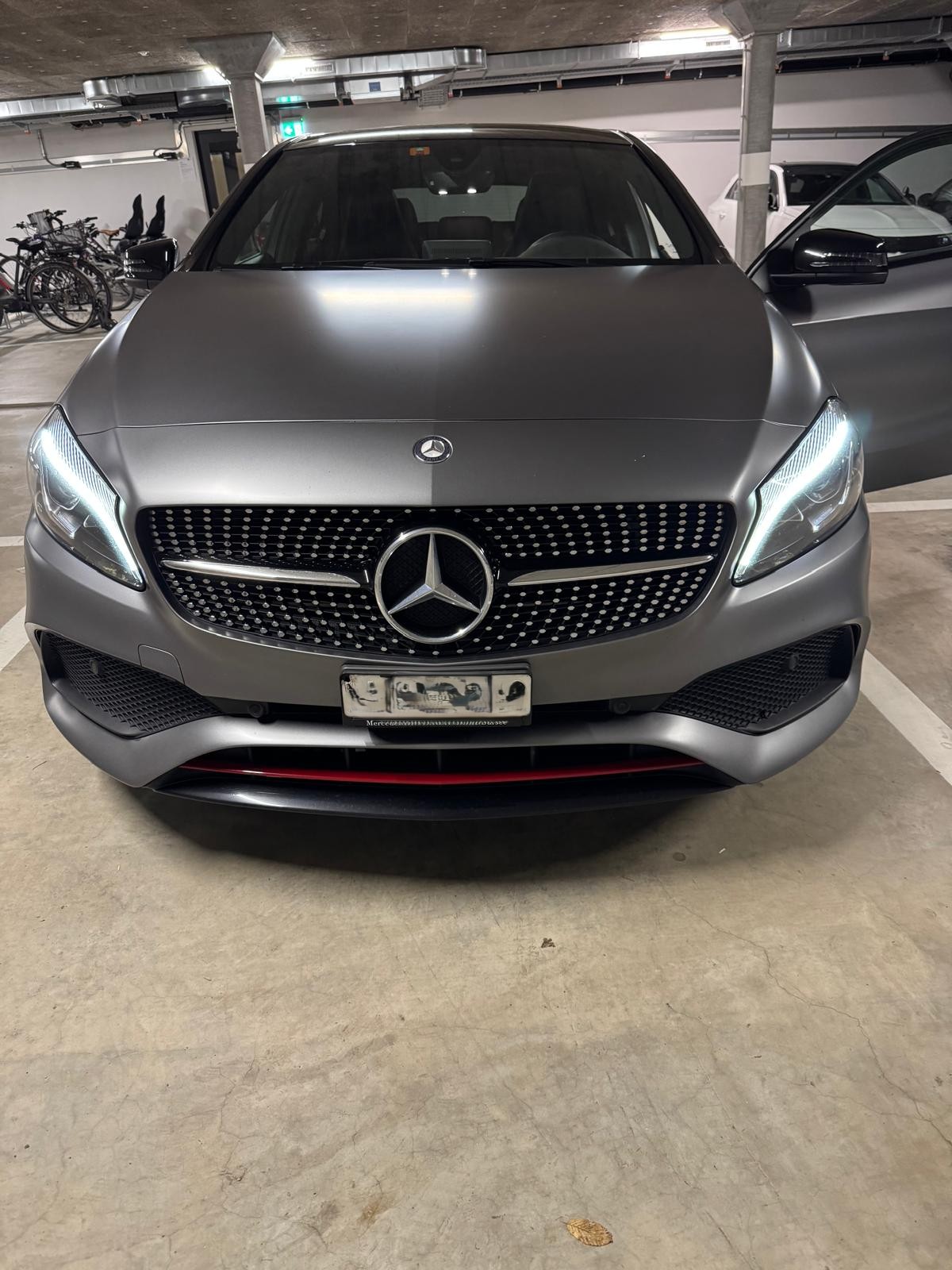 MERCEDES-BENZ A 250 Sport 4m-image-1