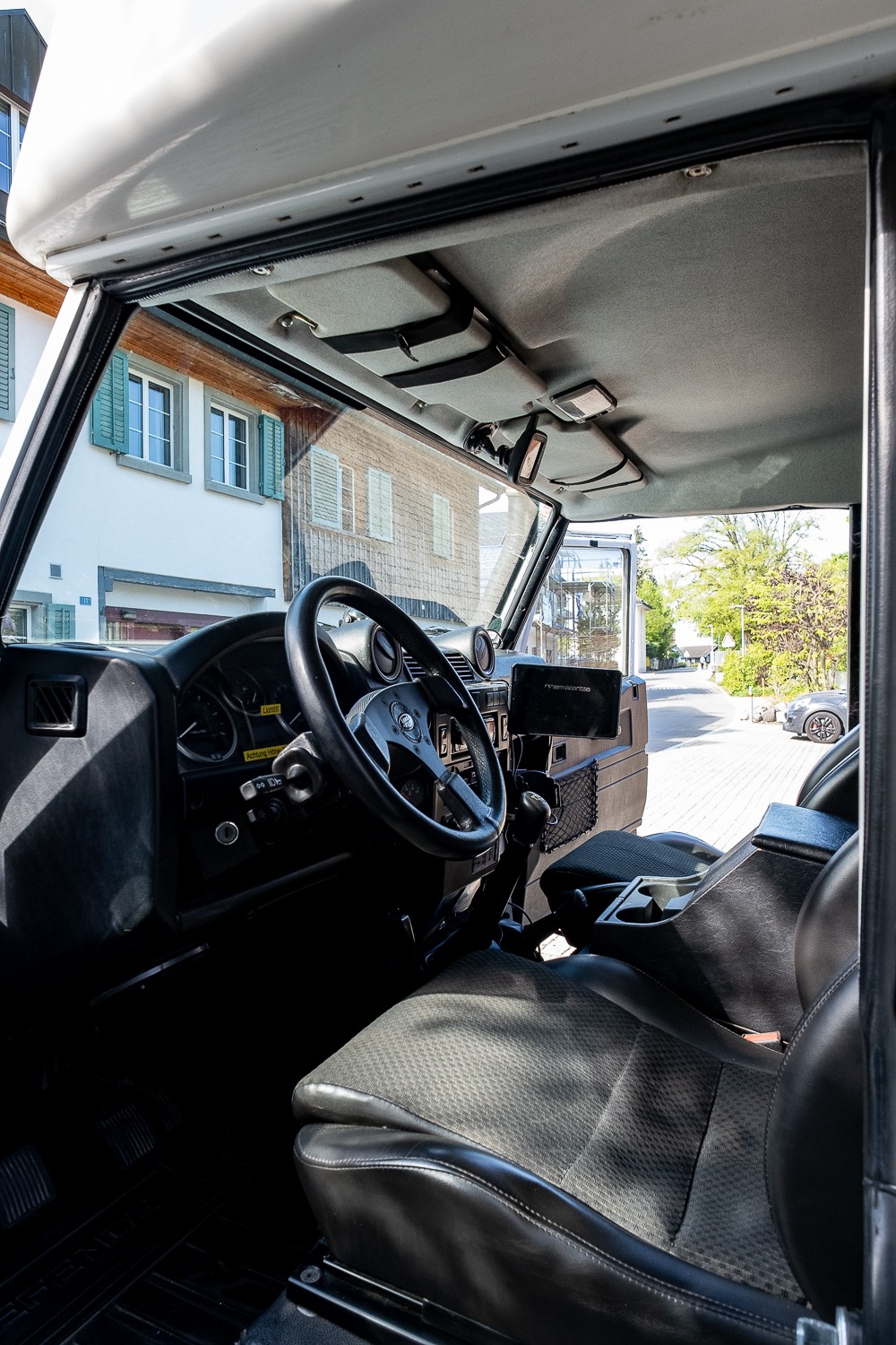LAND ROVER Azalai Kabine-image-4