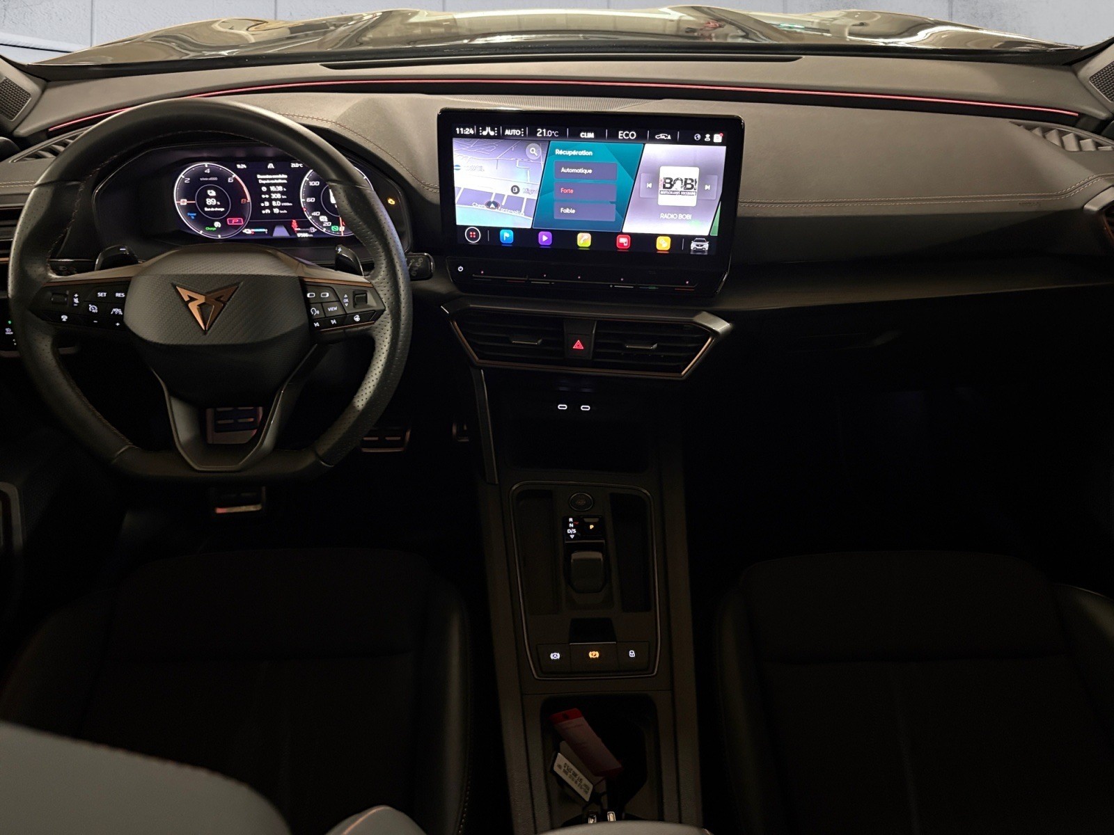 CUPRA Formentor 1.4 e-HYBRID pHEV VZ DSG / Caméra de recul / Apple CarPlay / Attelage-image-11