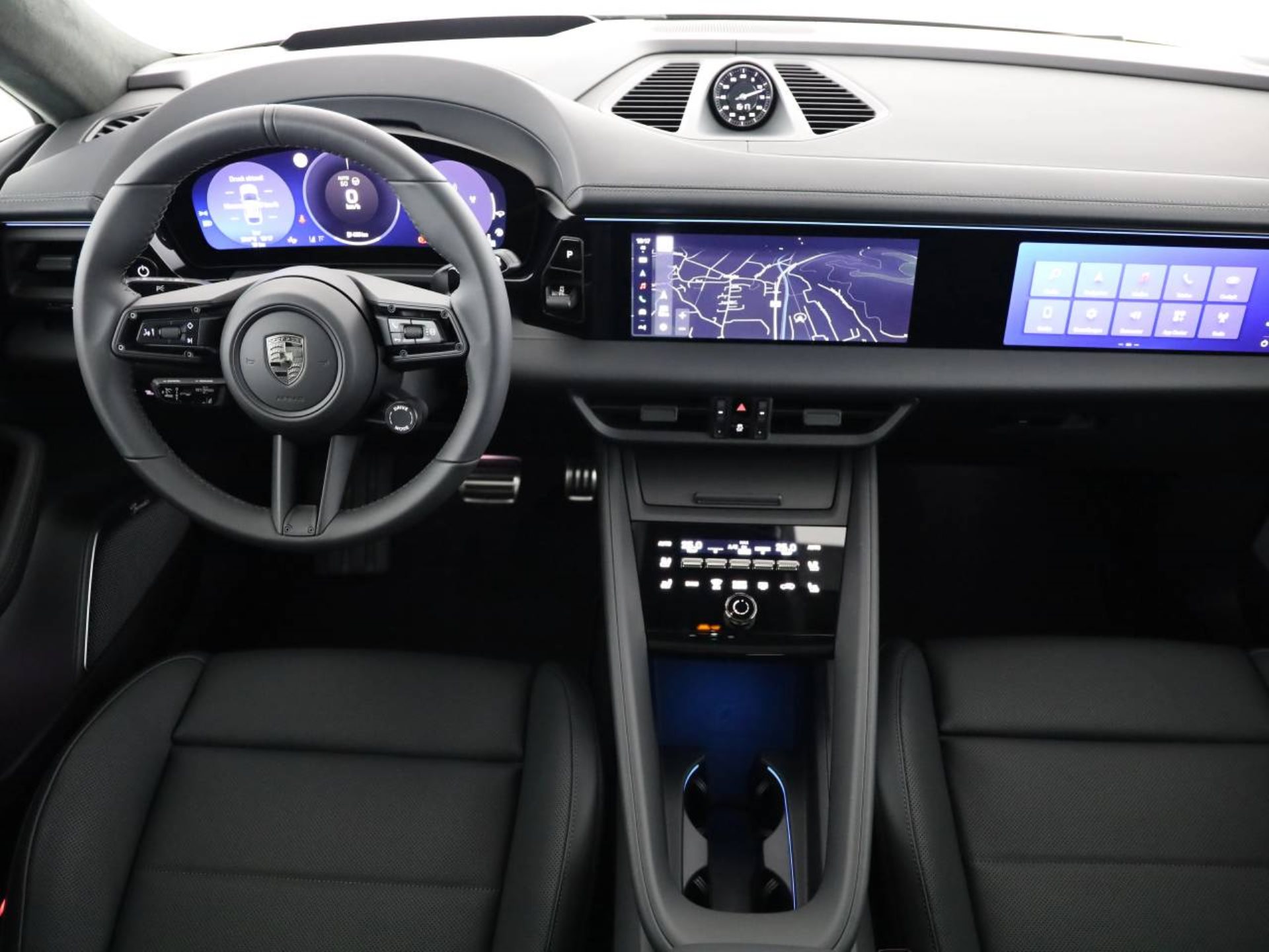 PORSCHE Macan Turbo-image-4