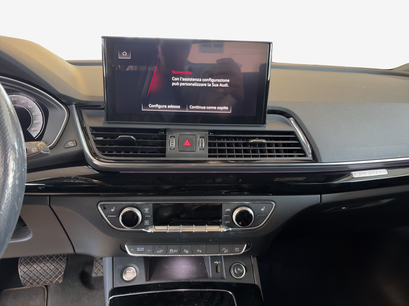 AUDI Q5 Sportback 55 TFSI e PHEV S line quattro S-tronic-image-10