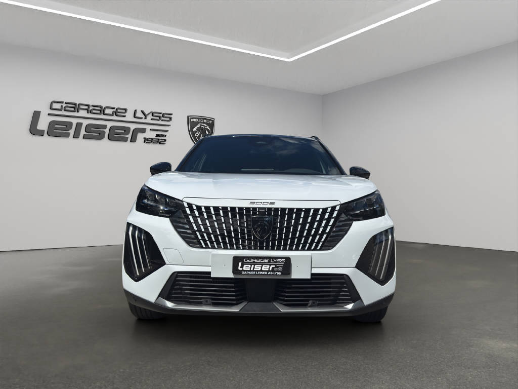PEUGEOT 2008 1.2 Hybrid 145 GT-image-1