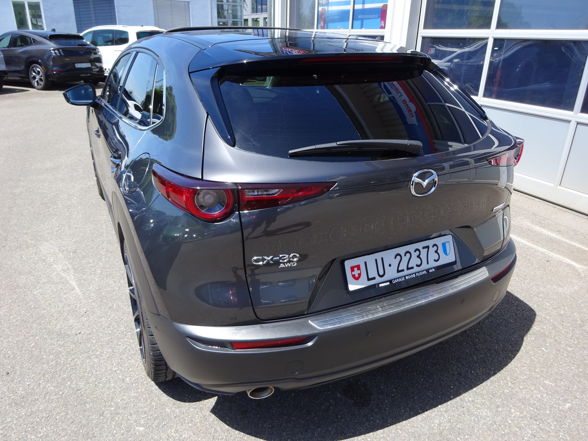 MAZDA CX-30 SKYACTIV-X M Hybrid 180 Revolution AWD Automat-image-1